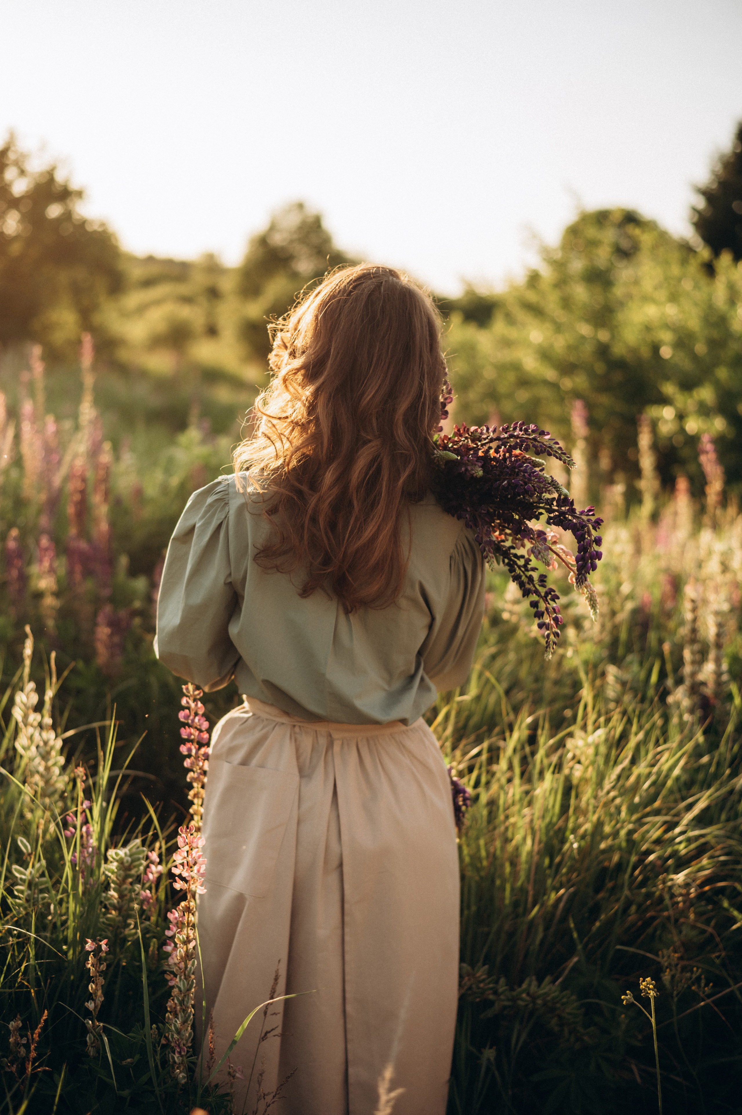 Кристина, Соня и люпиновый вечер. Фотограф Мария Стрелкова