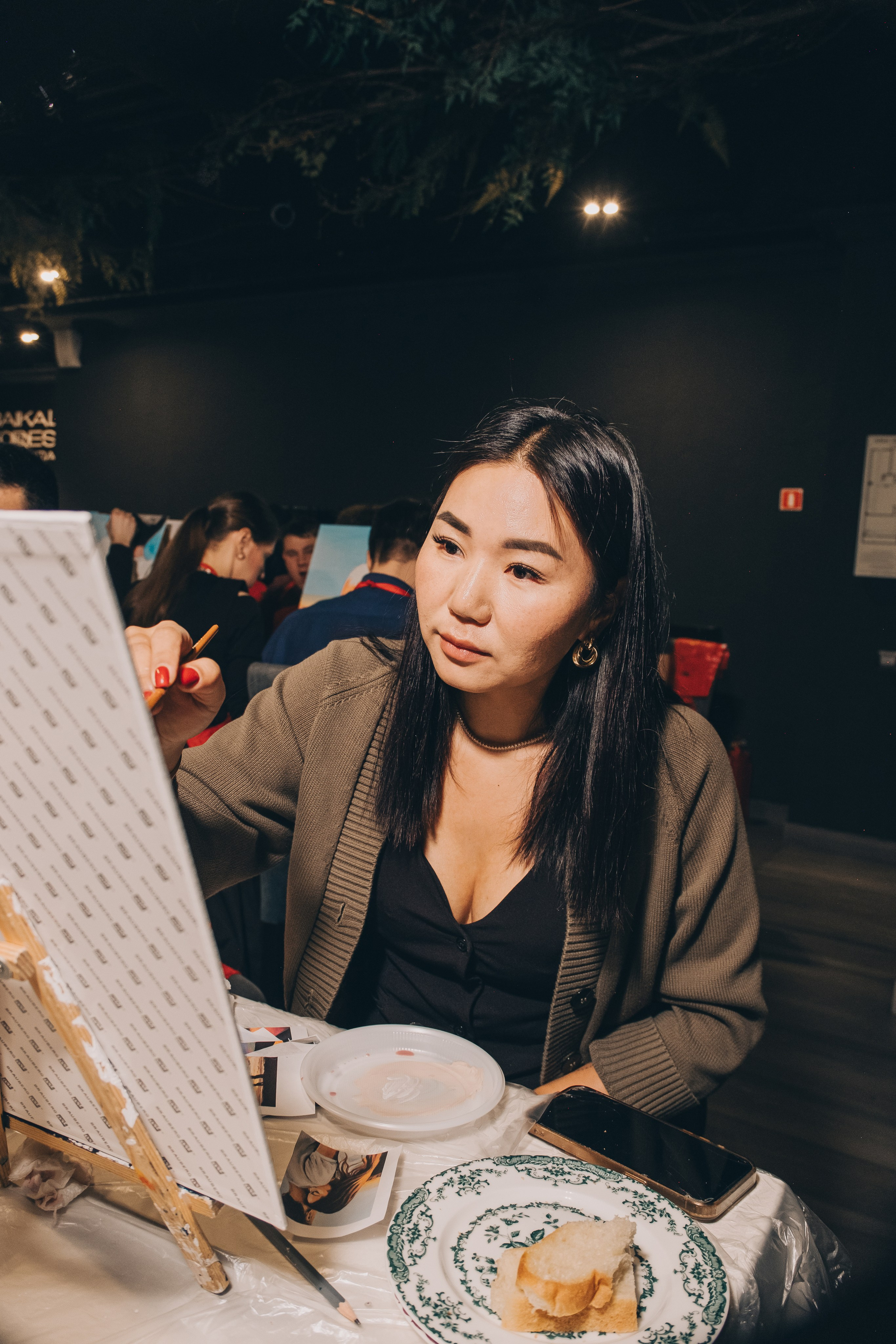 Без бокала — нет шагала. Фотограф в Иркутске Анна Мирошникова