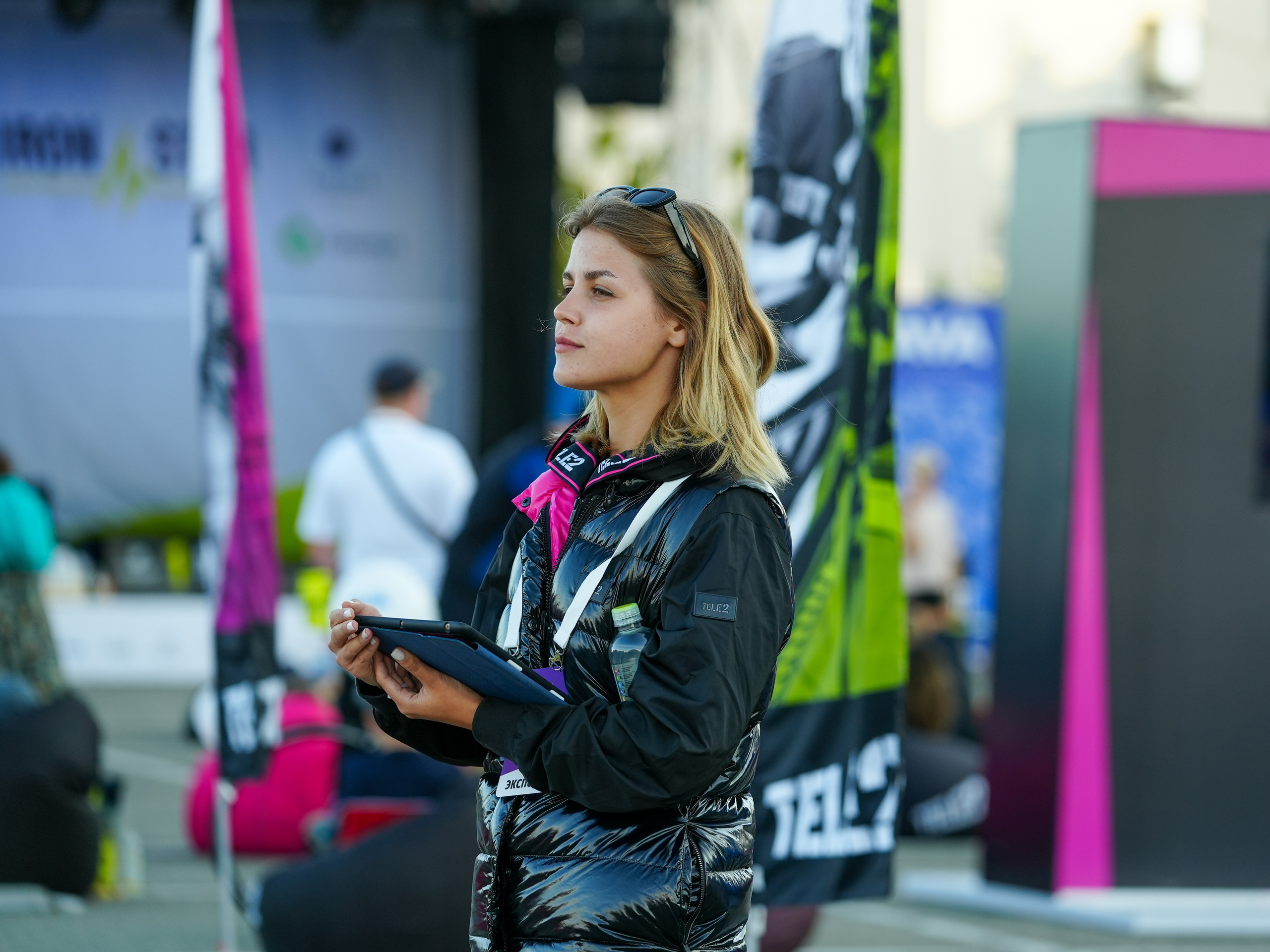 Фотоотчет партнерской интеграции для компании TELE2 на фестивале Ironstar. Репортажный фотограф в Красной Поляне и Сочи Павлюченко Екатерина