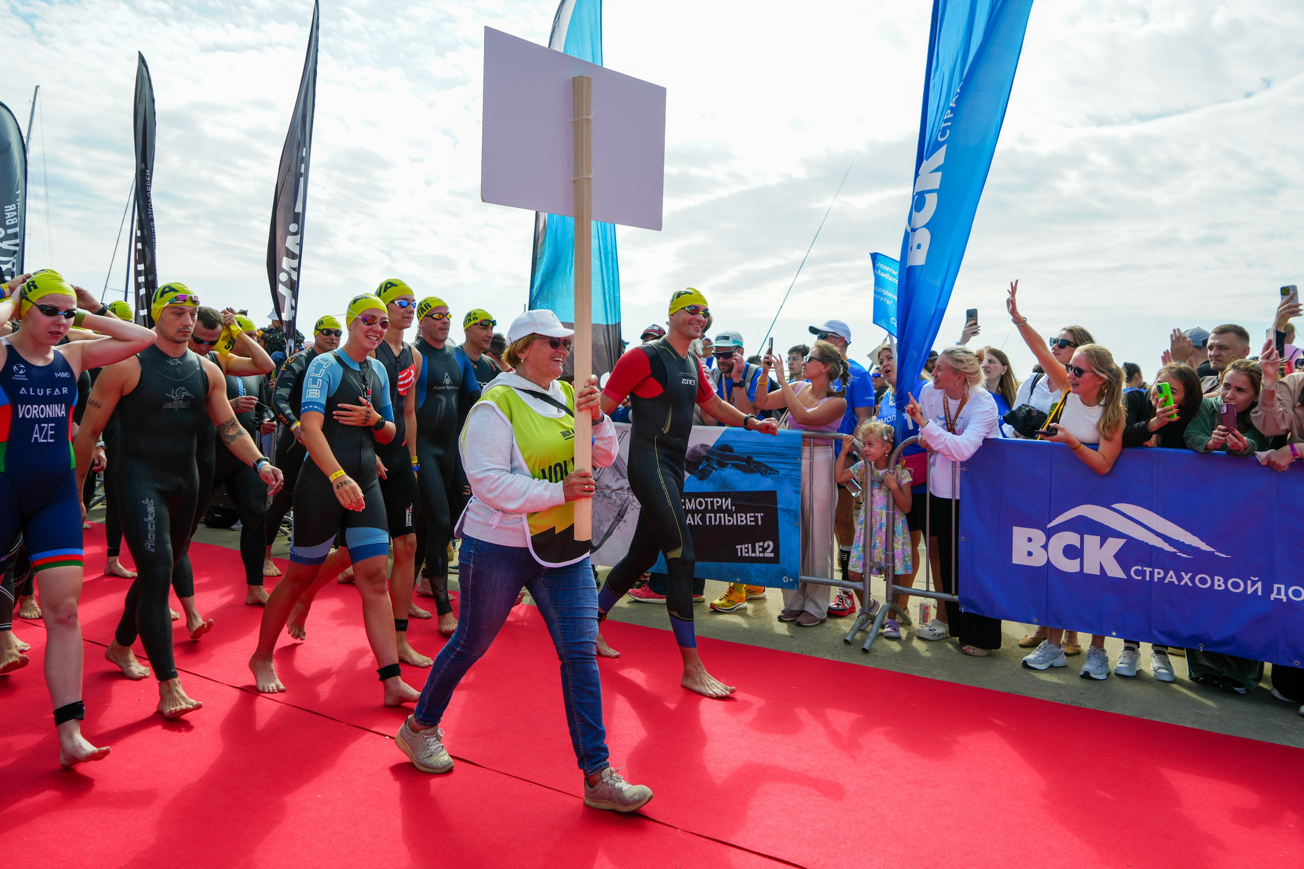 Фотоотчет партнерской интеграции для компании TELE2 на фестивале Ironstar. Репортажный фотограф в Красной Поляне и Сочи Павлюченко Екатерина