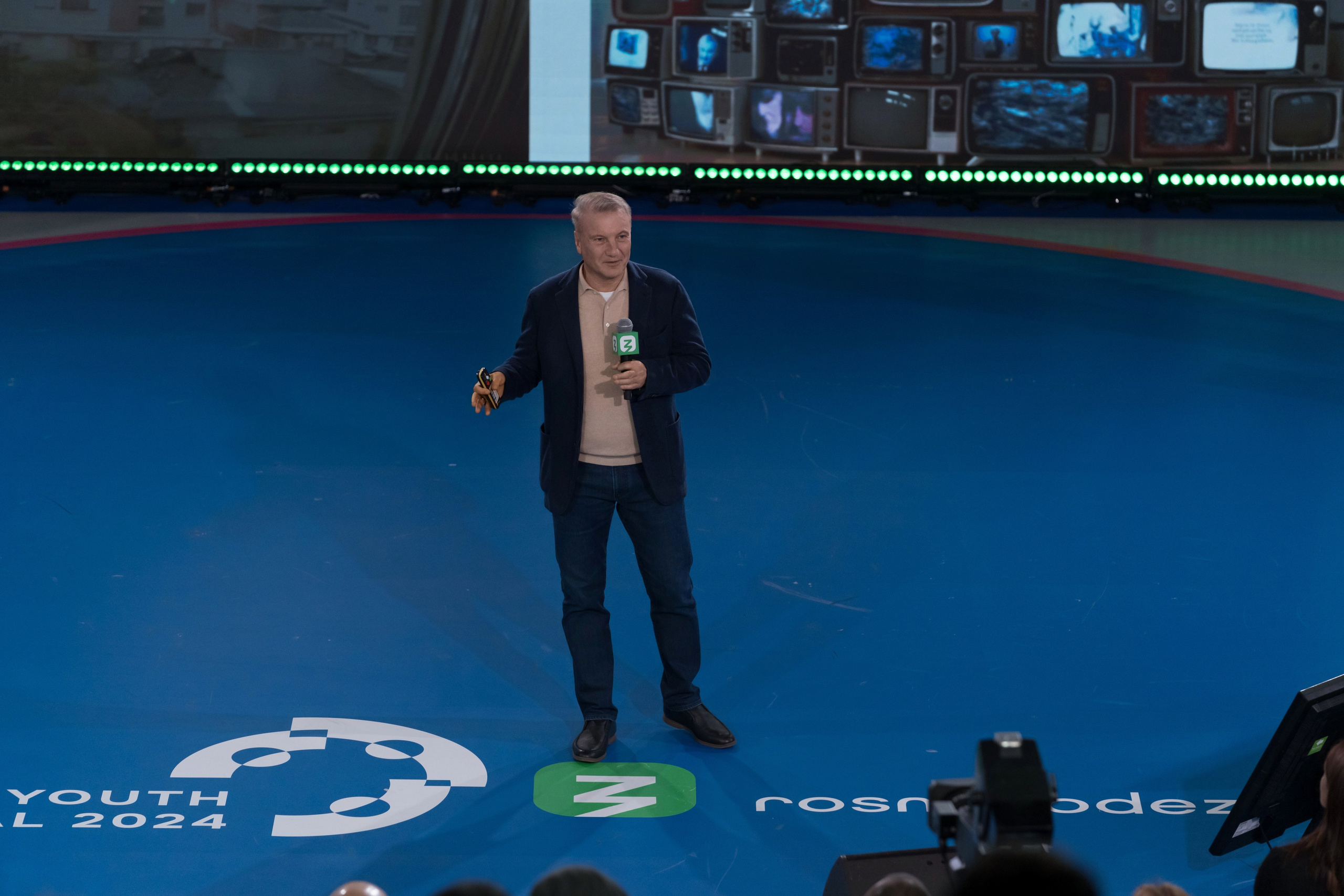 Герман Греф на Всемирном Фестивале Молодежи 2024. Репортажный фотограф в Красной Поляне и Сочи Павлюченко Екатерина