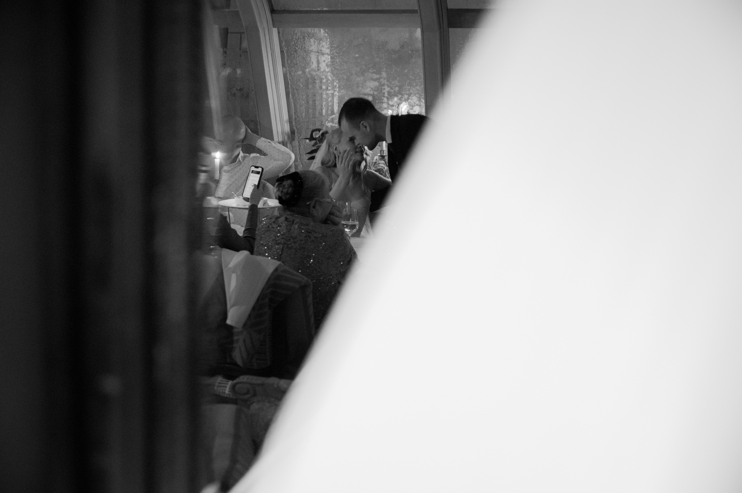 Свадебная фотосессия в Radisson Collection Hotel мск. Свадебный и портретный фотограф в Москве Жердев Даниил