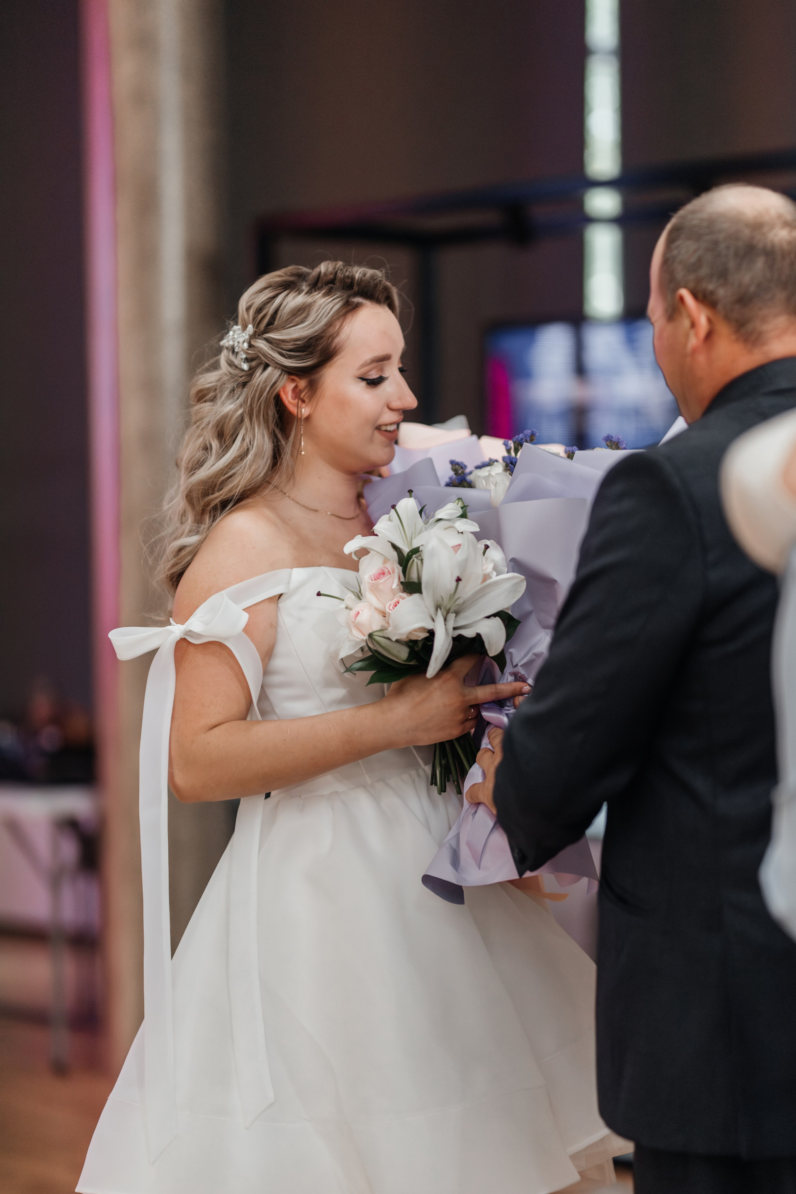 ЗАГС (КЦ Московский). Регина Мингалимова, семейный и свадебный фотограф в Казани