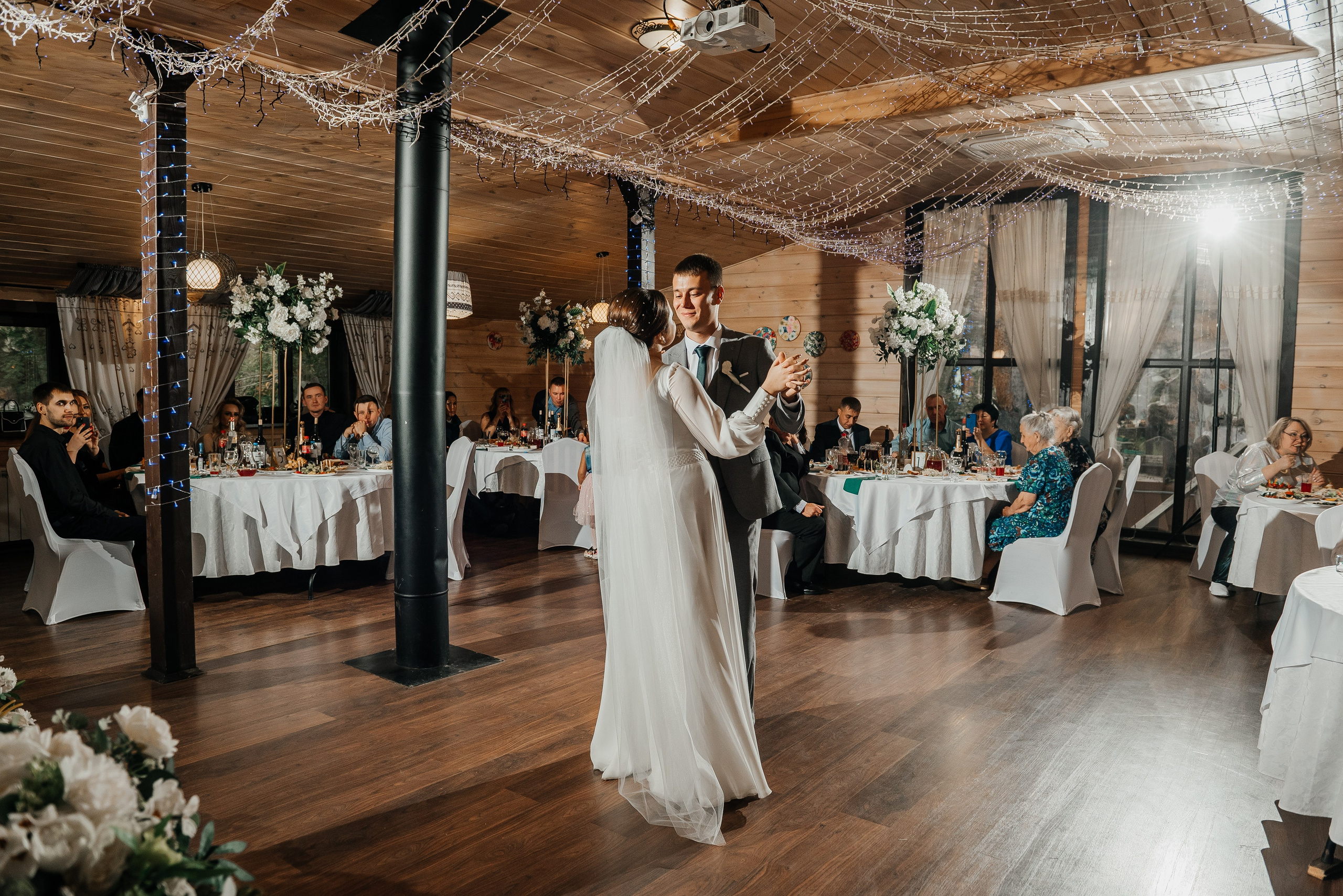 Свадебный фотограф в Екатеринбурге. Свадебная фотосъемка. Свадебный фотограф в Екатеринбурге