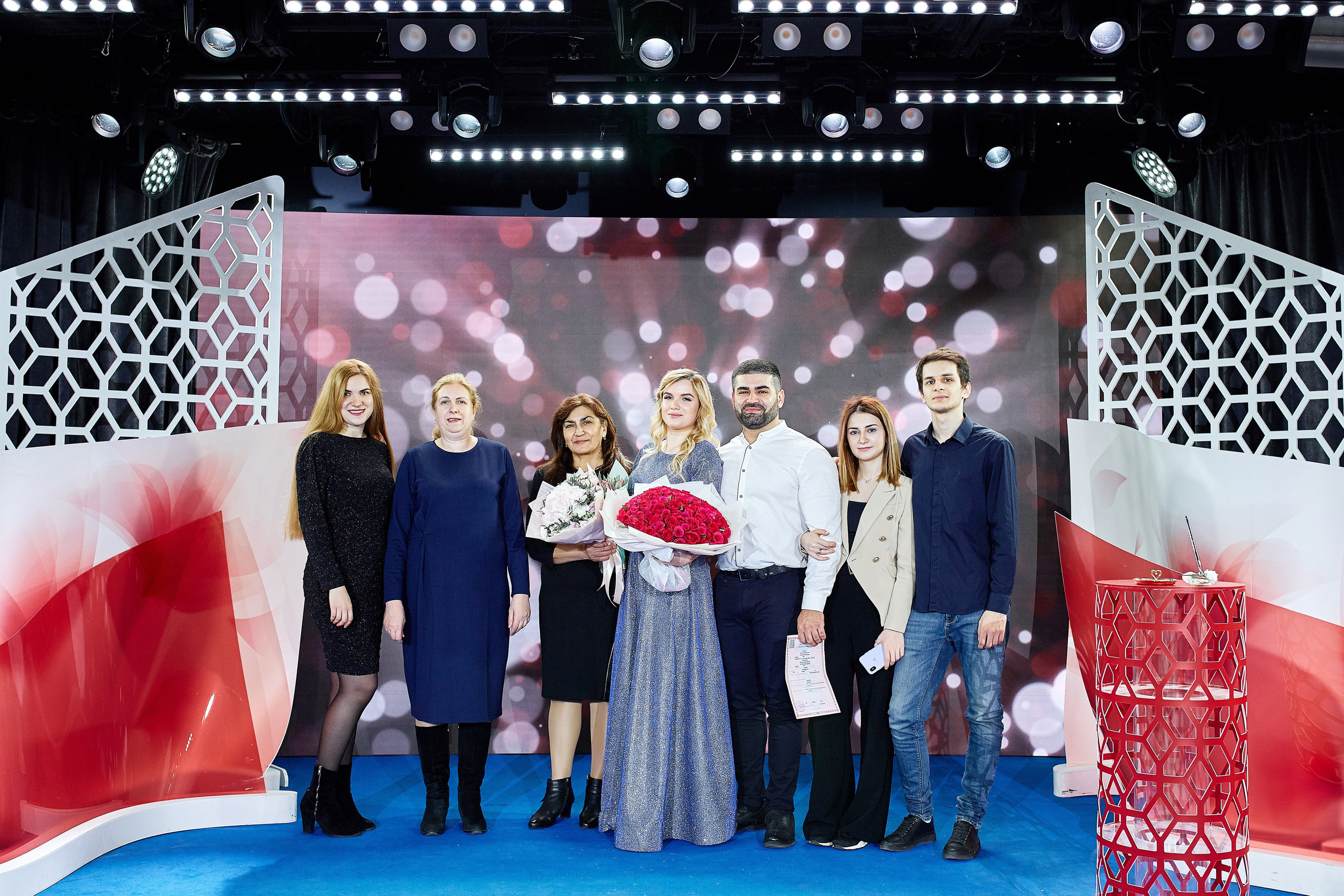 Свадебная фотосессия в Москва Сити с профессиональным фотографом — Цены, стоимость услуг фотографа на фотосъёмку свадьбы в Москва Сити