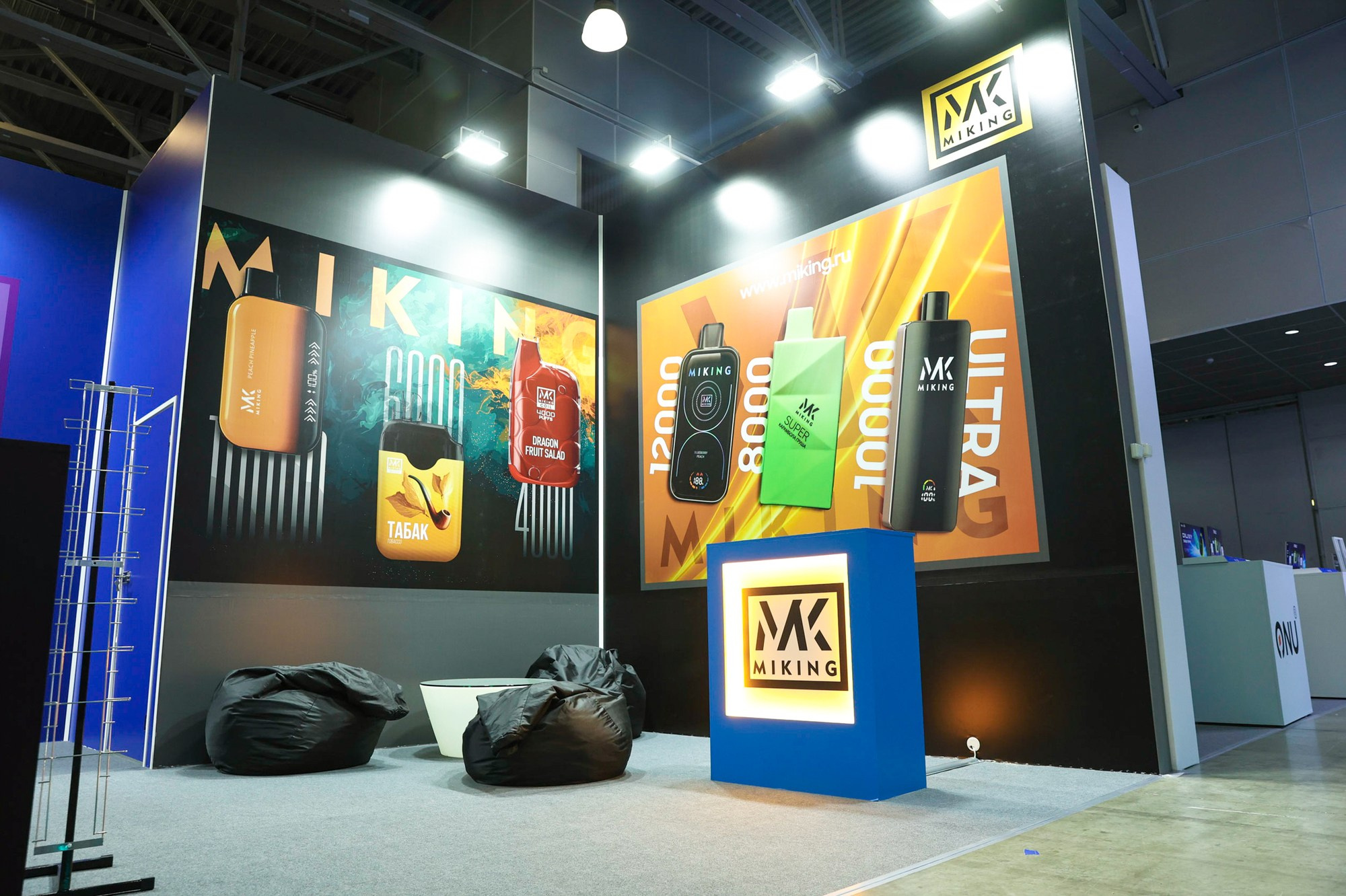 Застройка Vape Club Show. Фотограф Дарья Попова