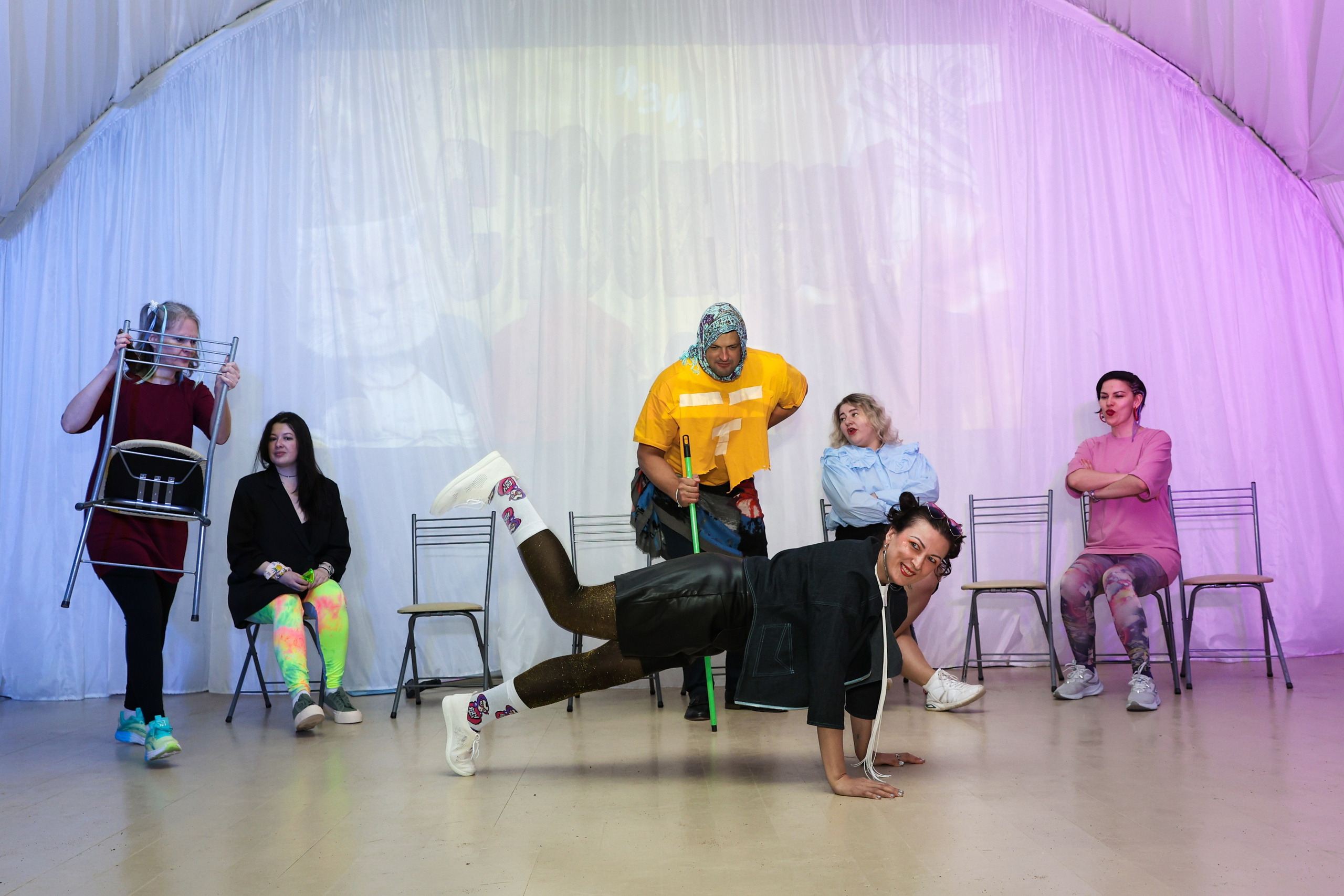 Юбилейная смена в лагере для взрослых «ИЗИ». Фотограф Дарья Попова