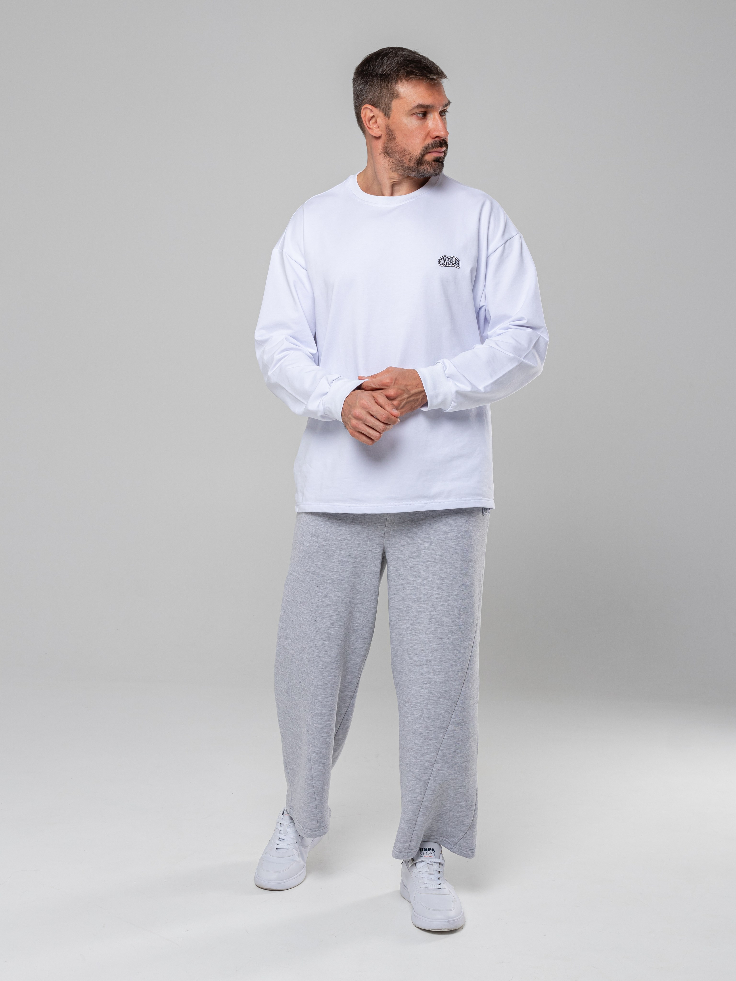 Худи и штаны. Фотограф в Краснодаре Арина Кудряшова