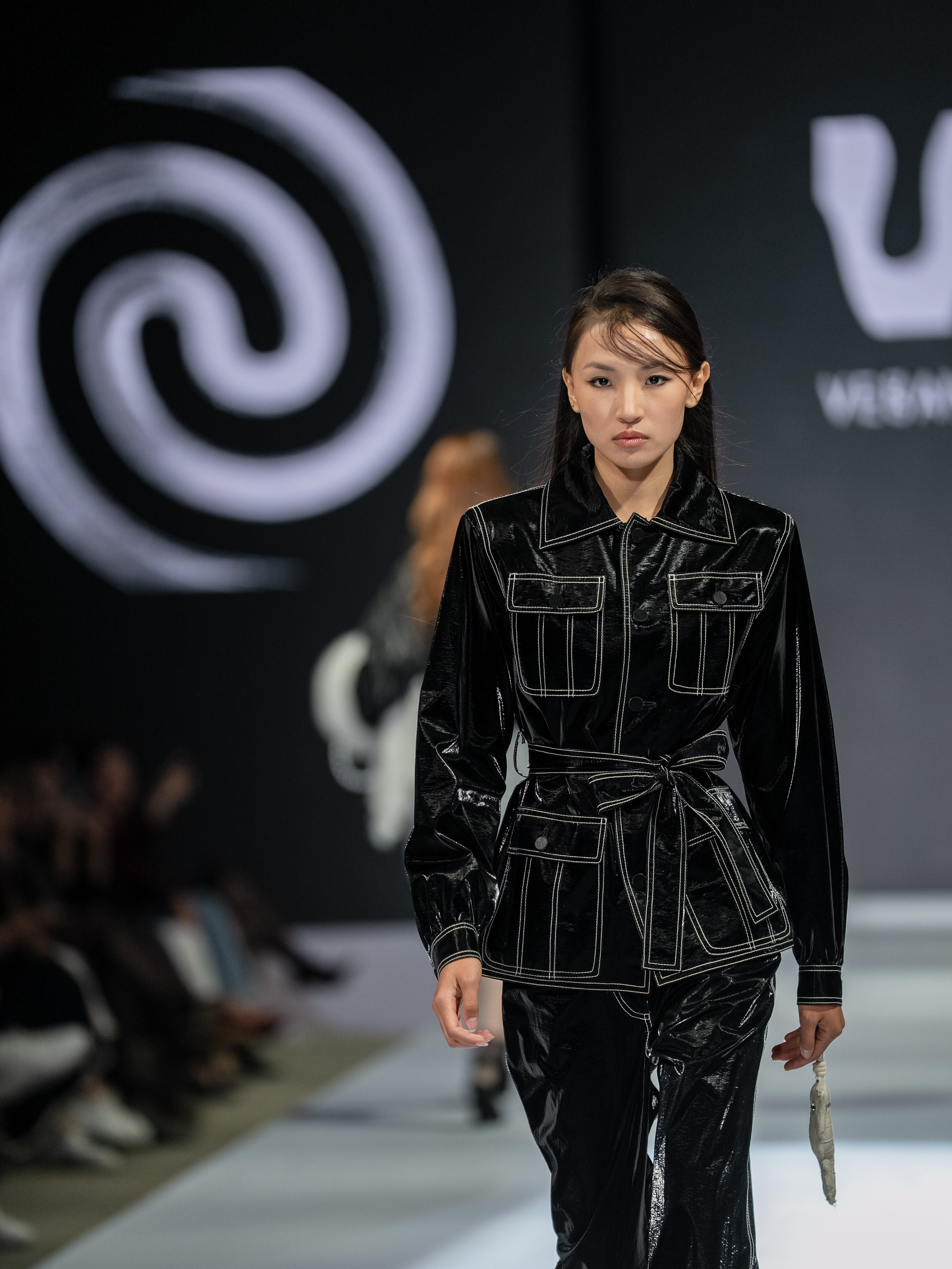 EURASIAN FASHION WEEK Vegan Tiger. Сайт Алматинского НЮ АРТ, будуар и фэшн фотографа Дениса Карпенко