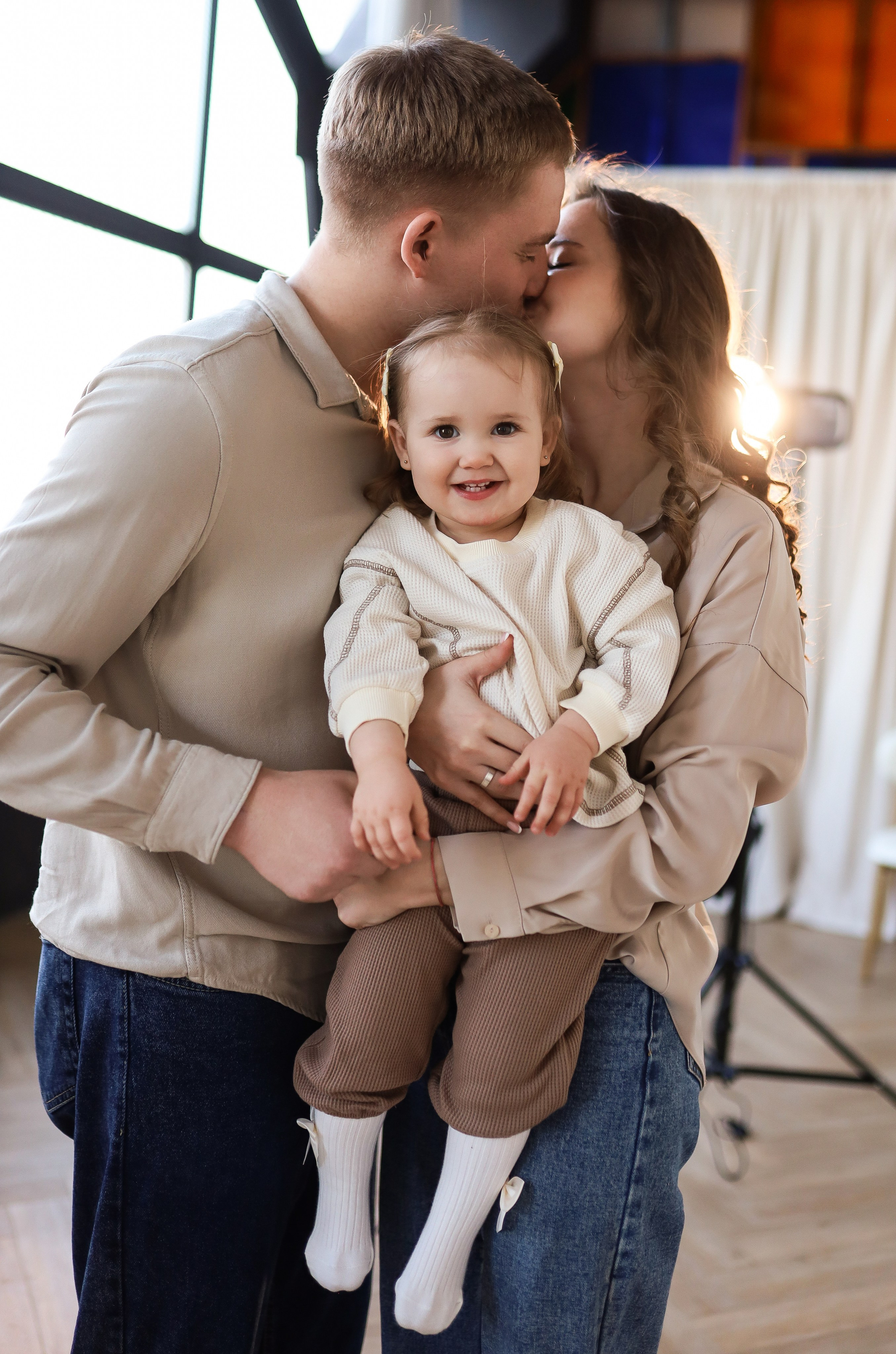 Миша, Вика и малышка Мия. ФОТОГРАФ ХАБАРОВСК АНАСТАСИЯ РАЧЕНКОВА