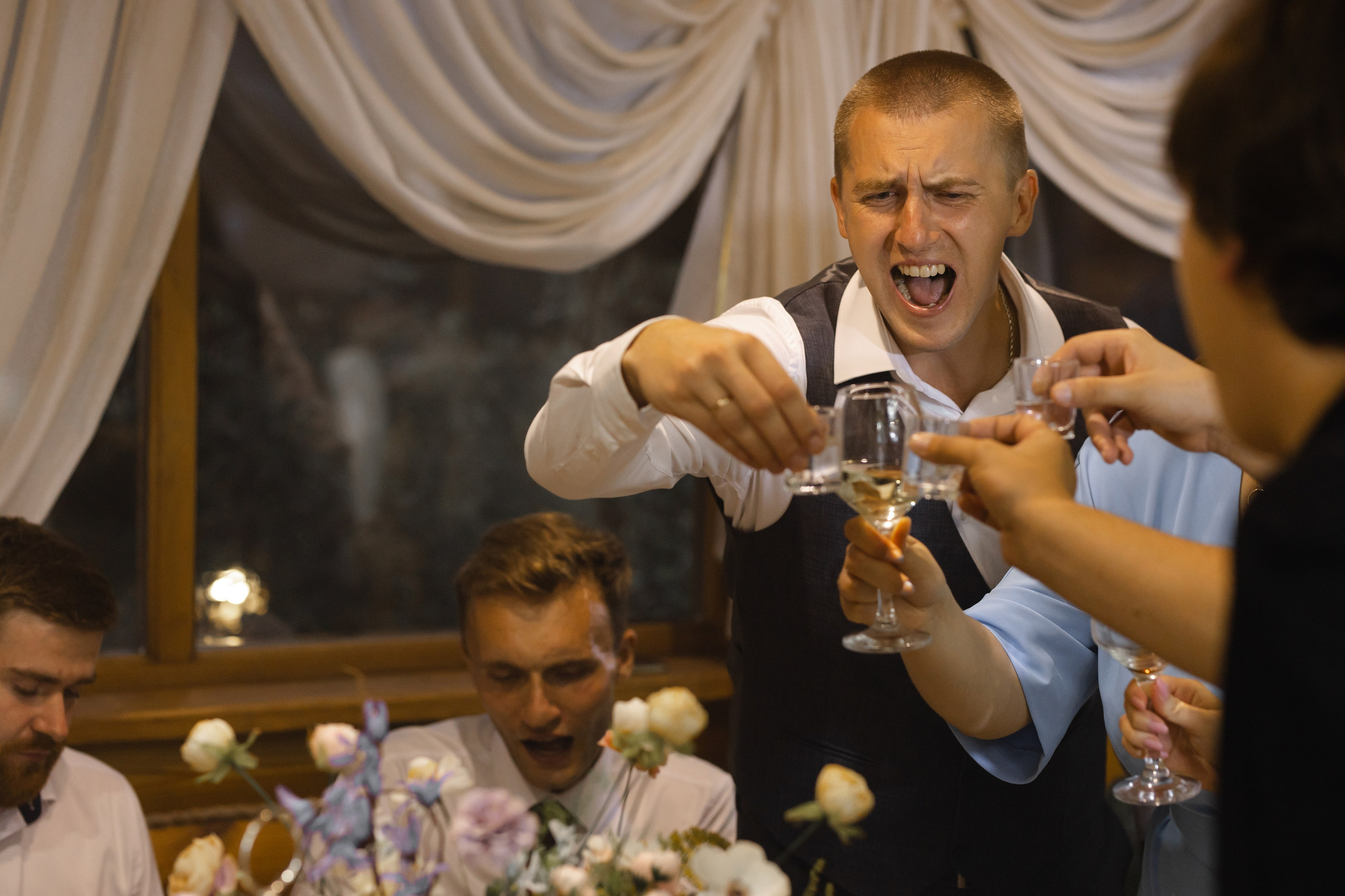 Антон и Наташа. Свадебный фотограф Анна Бабахина