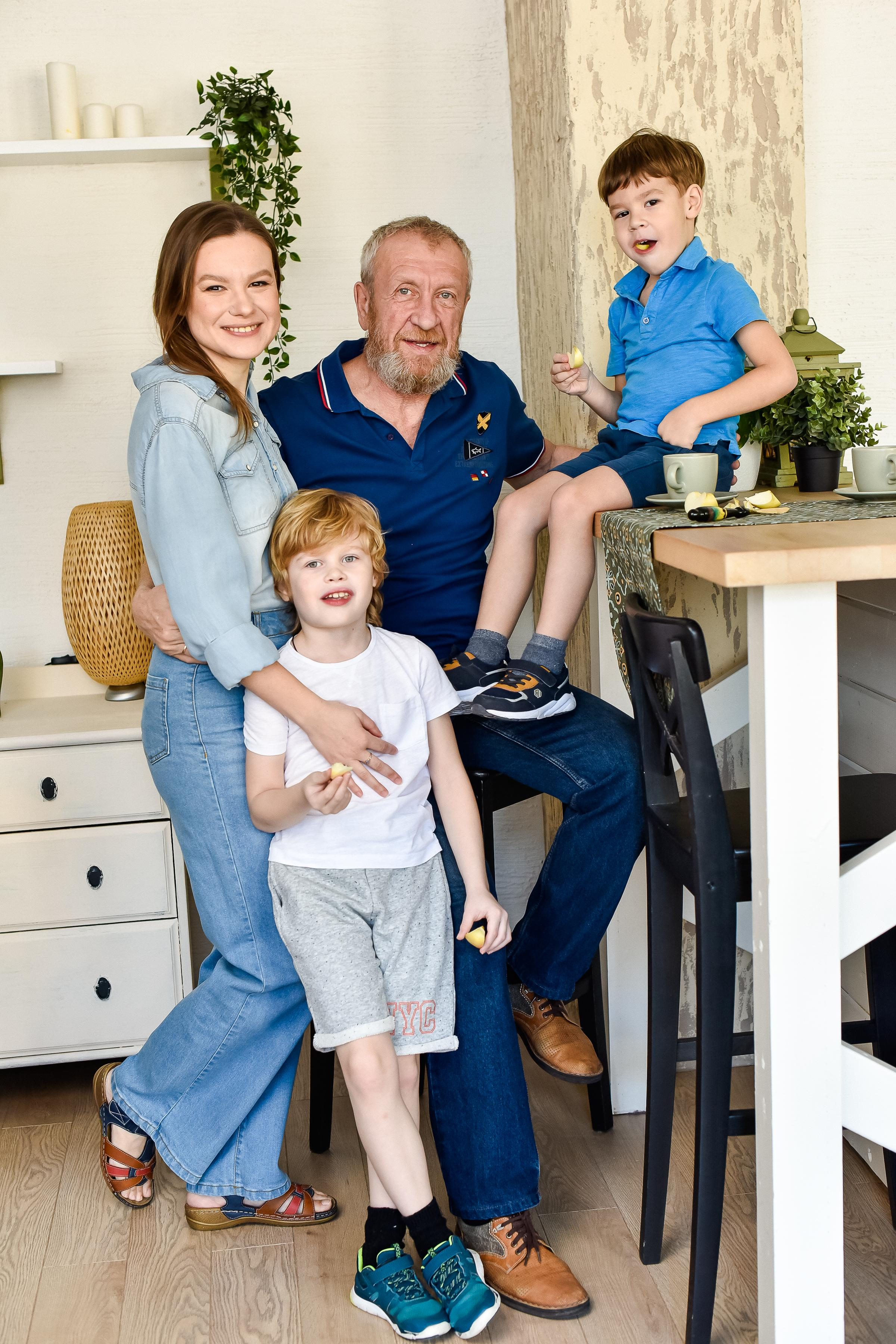 Семья Сергея и Олеси