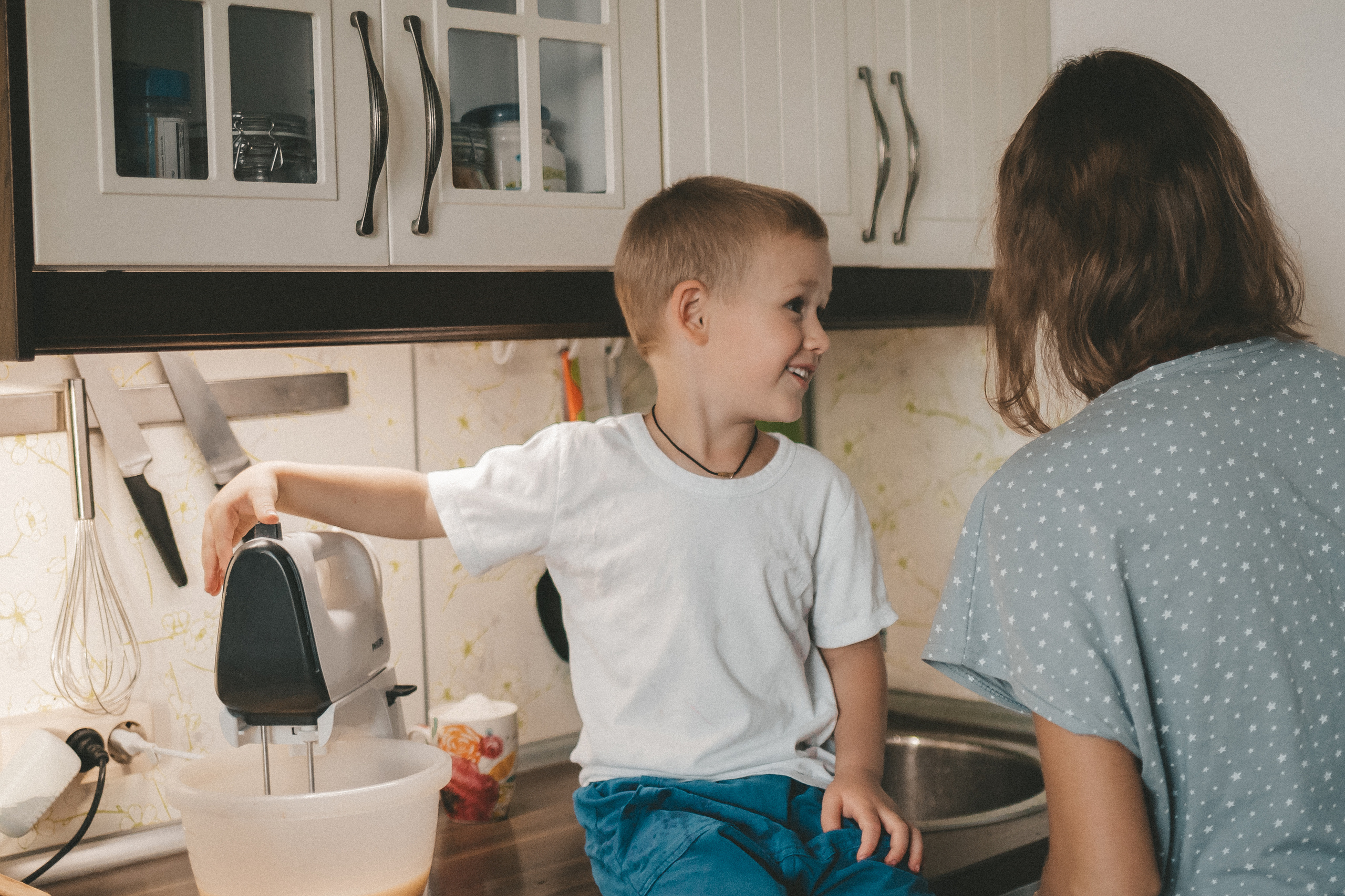 Печём пирог для папы. Фотограф Нижний Новгород