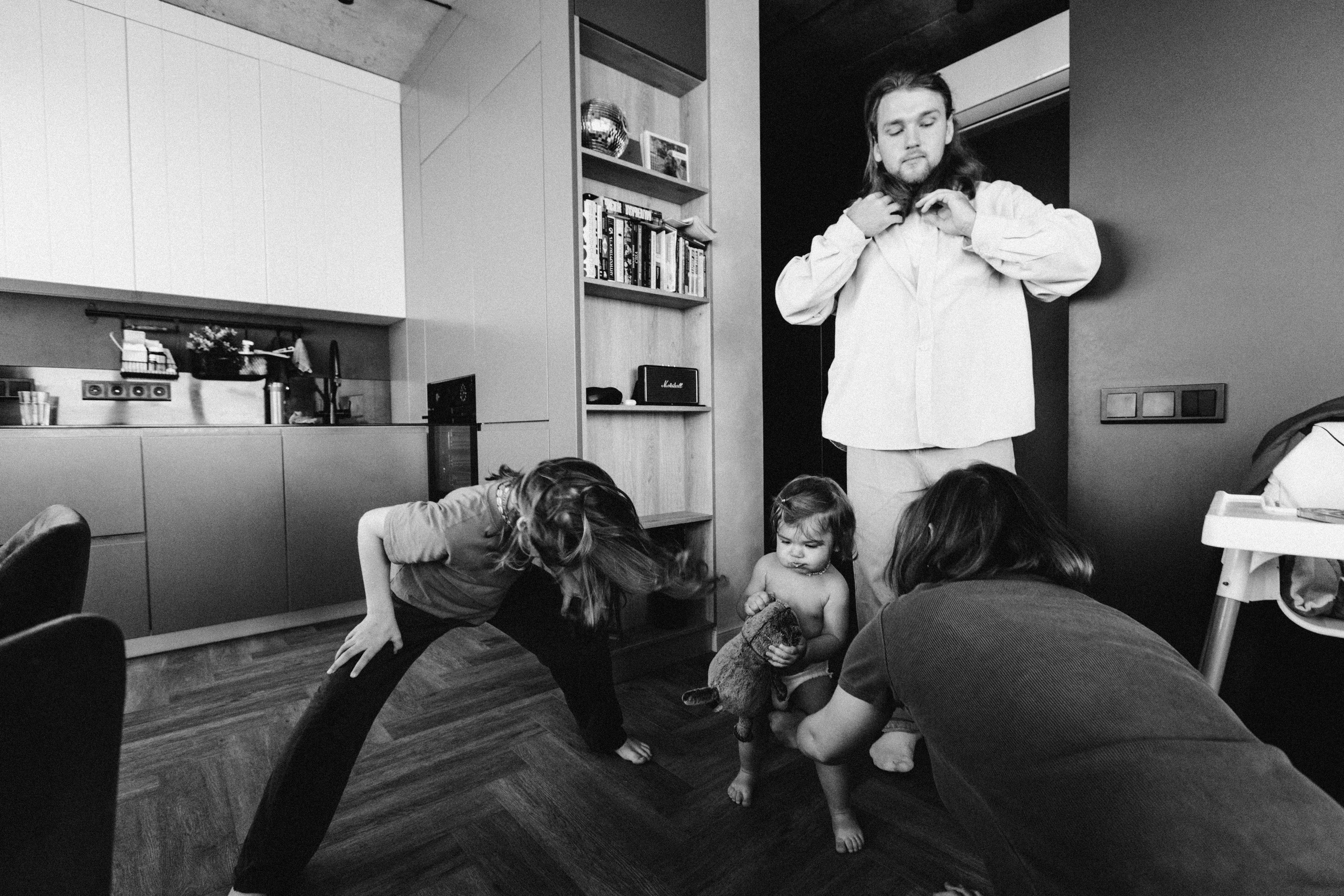 Выманивает из квартир природа нас на выходные. Осенний лес — особый мир. Ведут тропинки потайные…. Душевный фотограф Ваших самых ярких событий Марина Погребняк