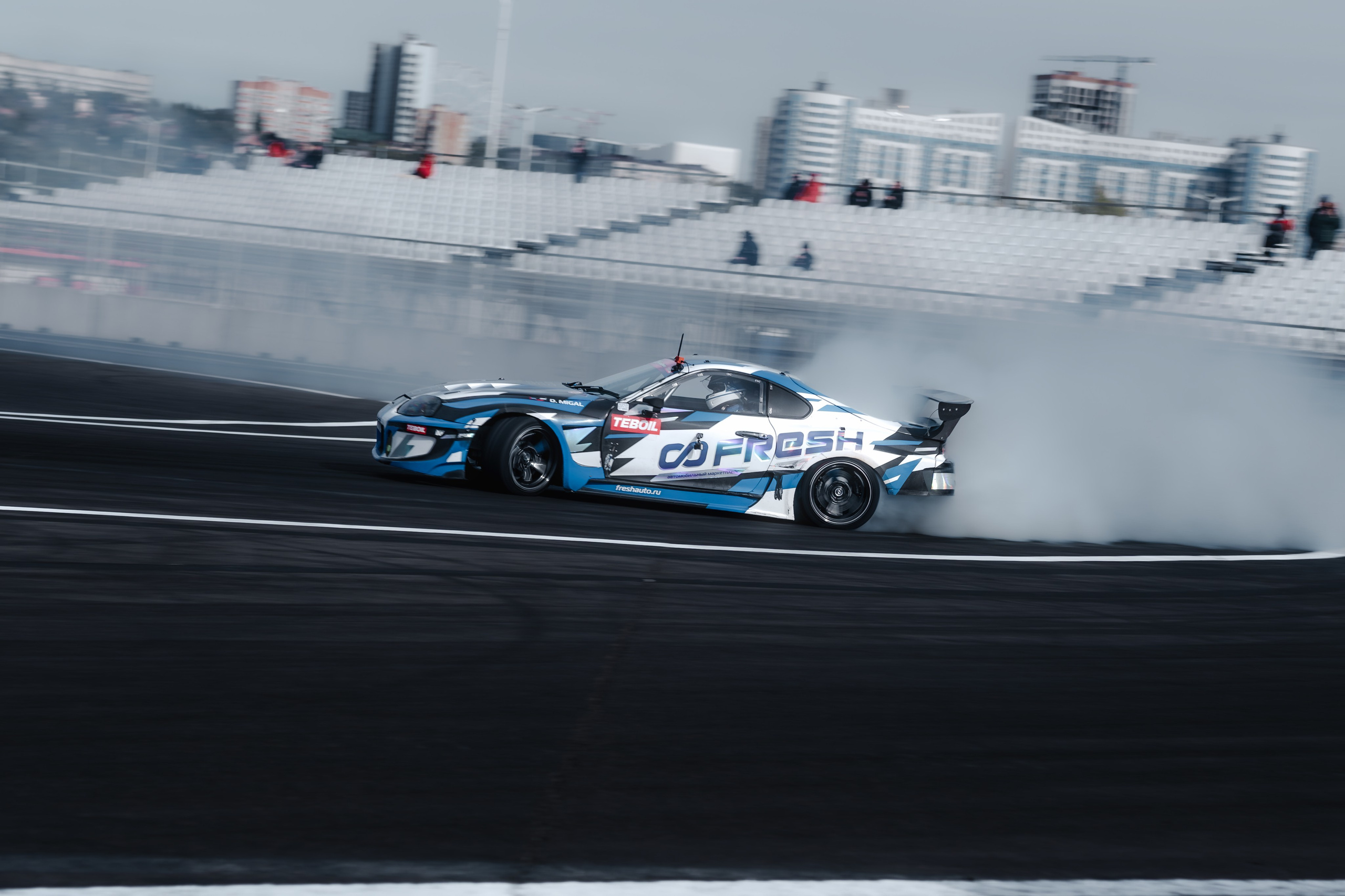 //RDSsuperfinal2025. Автомобильный фотограф