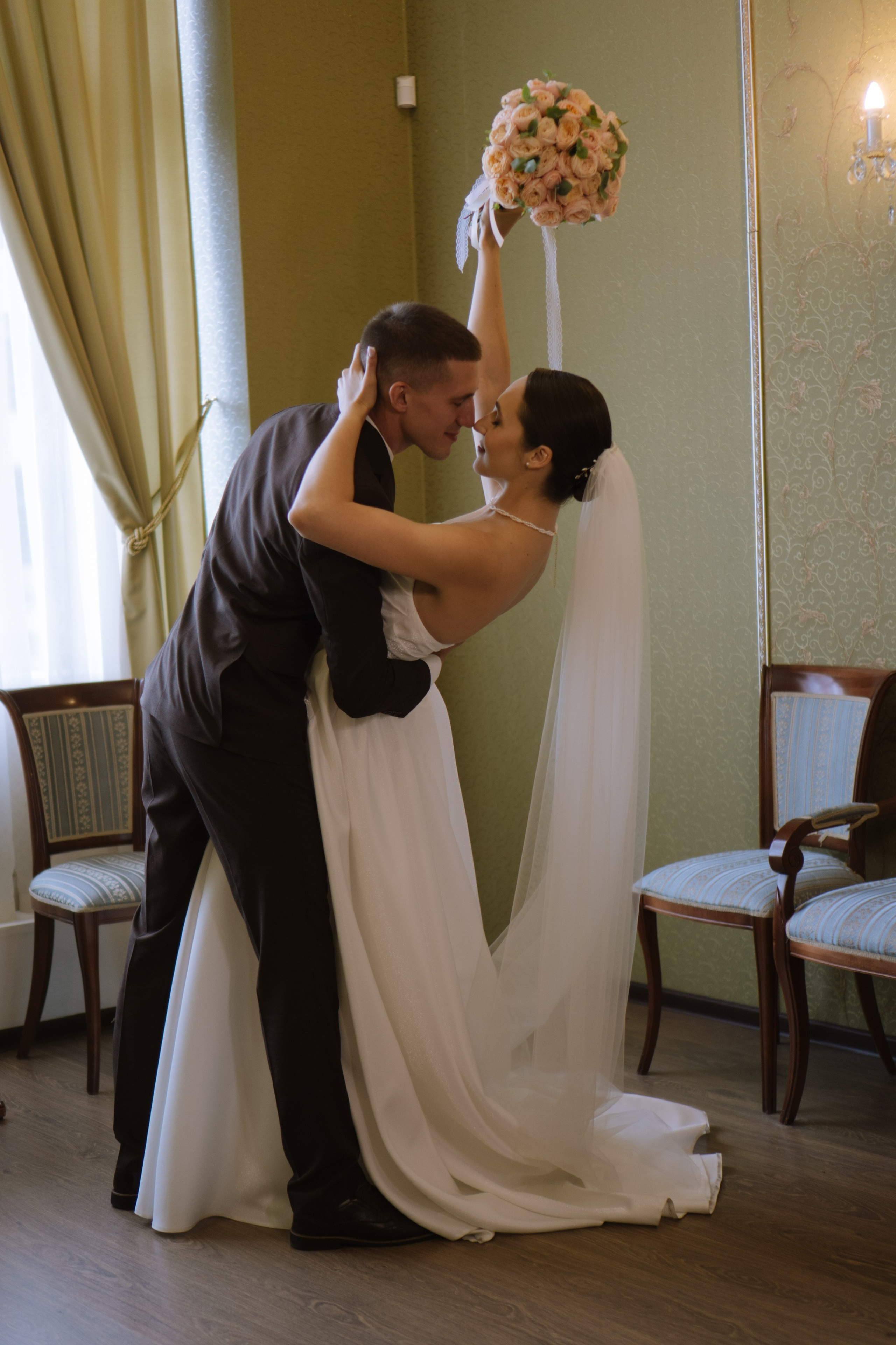 РЕПОРТАЖНАЯ СЬЕМКА В ЗАГСЕ. Профессиональный фотограф, Санкт-Петербург — Виктория Богомолова