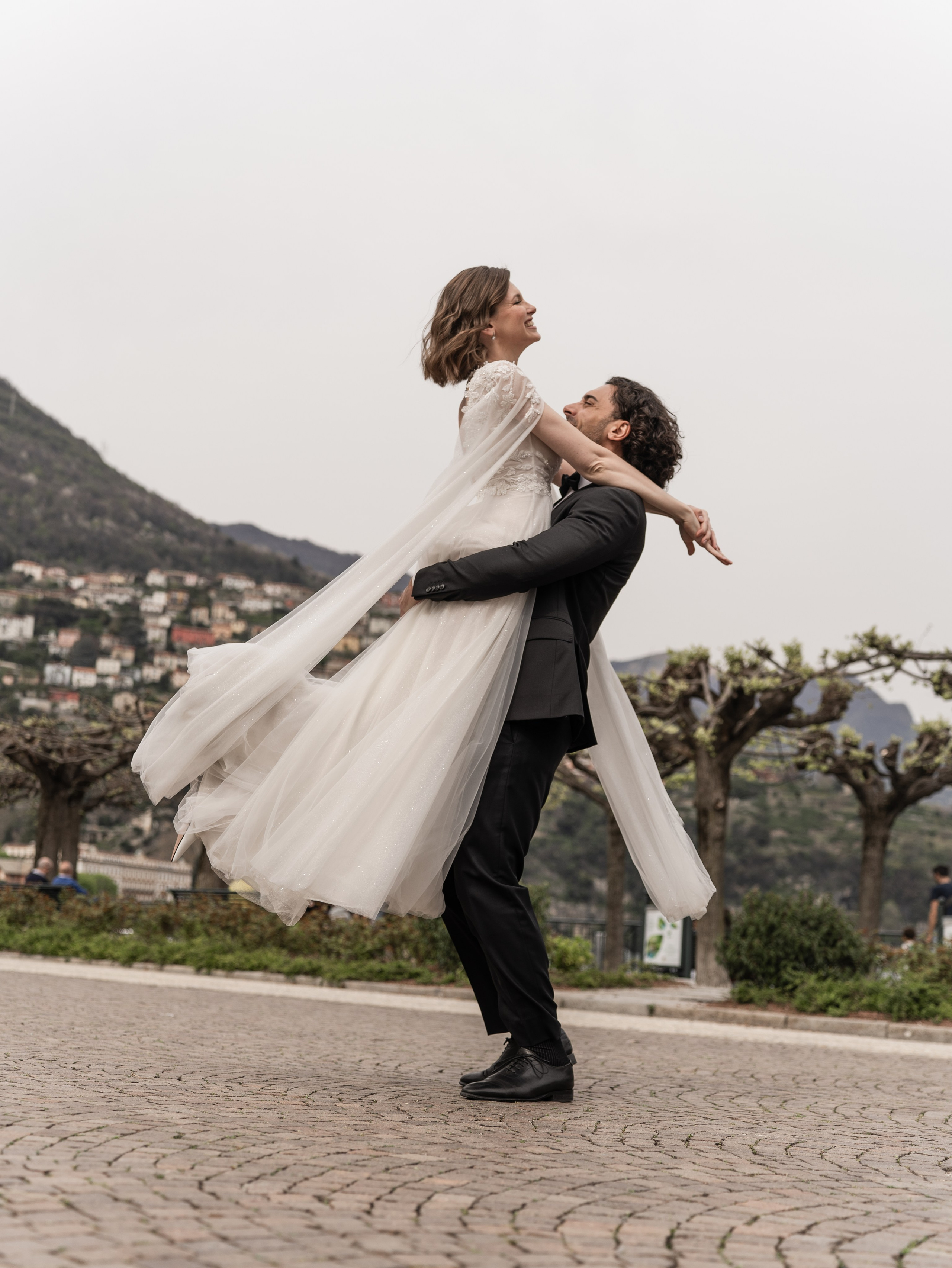 Yana & Giuseppe. Maria Anistratova | Destination Photographer, Videographer & Drone Pilot — Lake Como