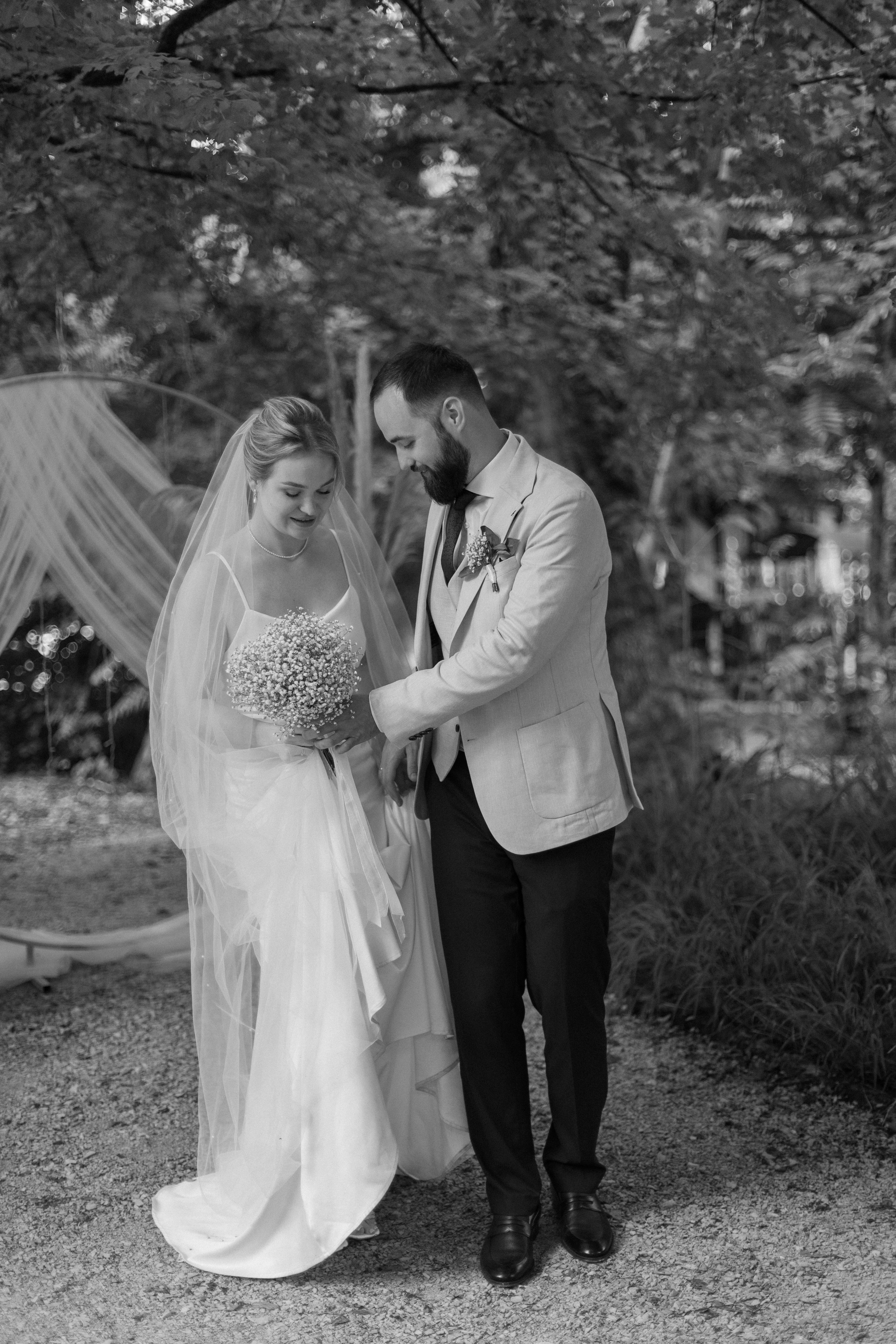 Свадьба в летний день с прогулкой в парке и свадебным ужином в загородной клубе. Свадебный, репортажный и портретный фотограф Сочи, Краснодар. Александра Зайцева