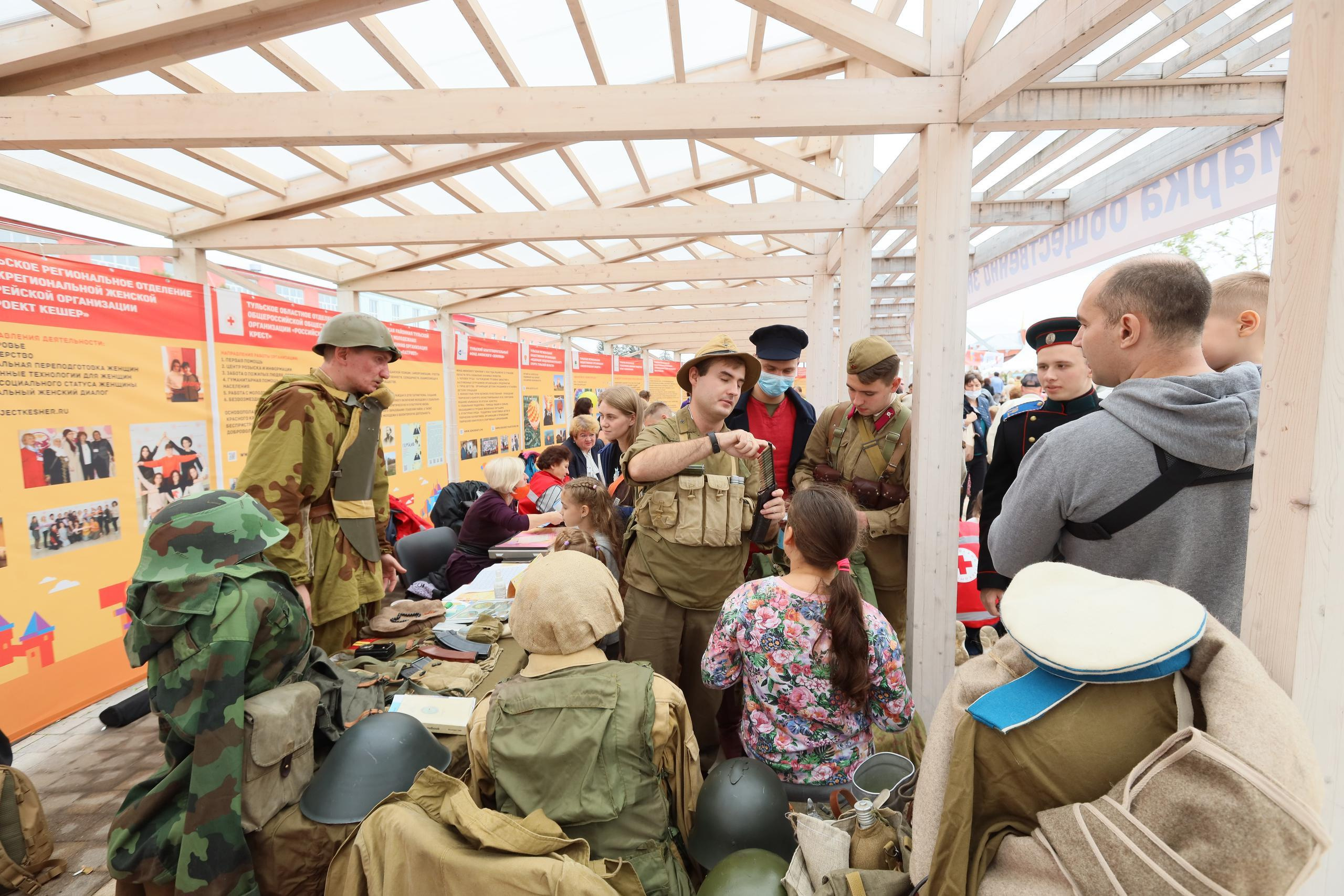 Туле 875 лет. Площадь Ленина, Казанская набережная. Октава. Муз. Вересаева. Фотограф в Туле Крупский АнДРей. Фотостудия «КАДР71» в Туле