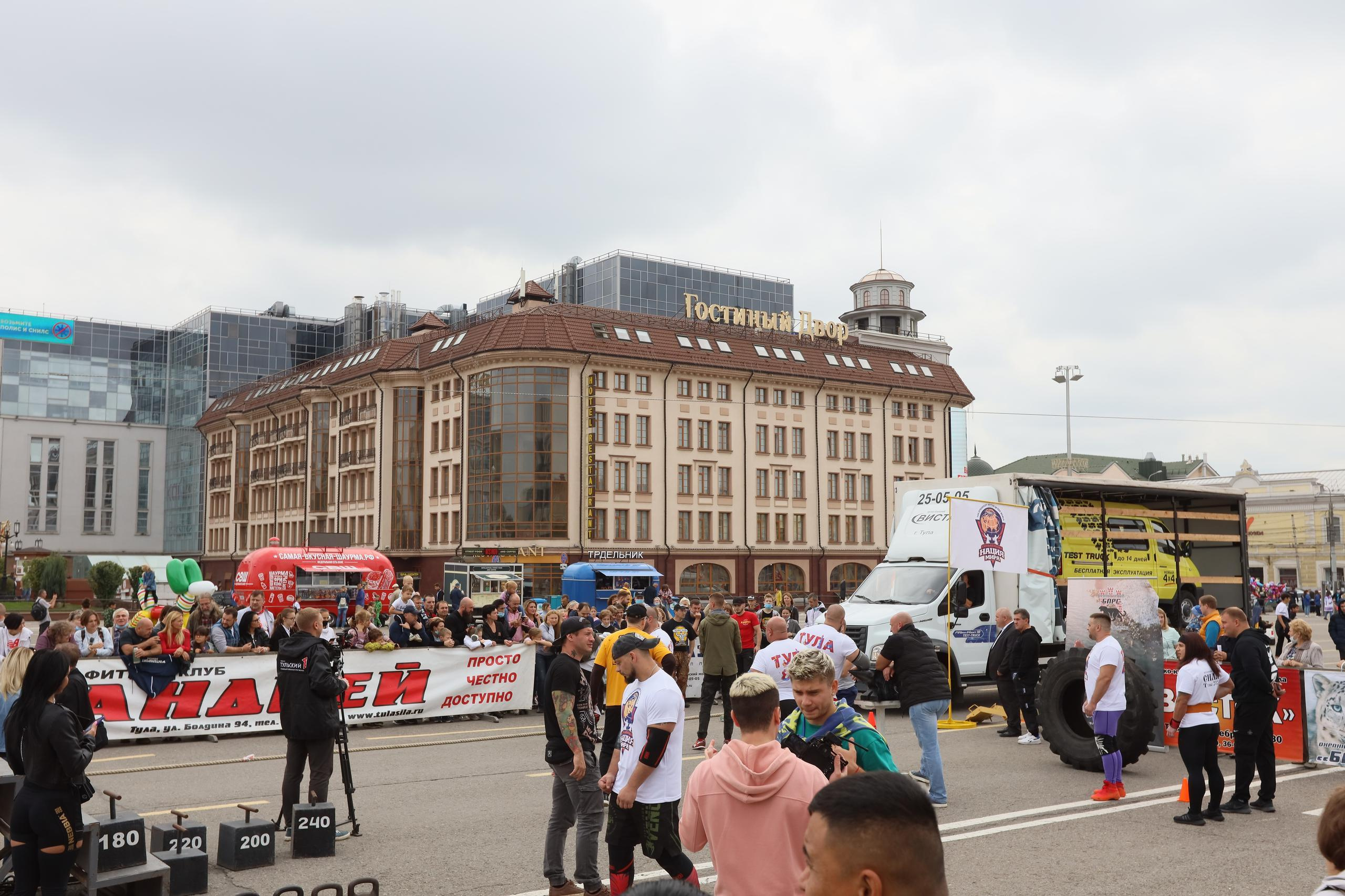 Туле 875 лет. Площадь Ленина, Казанская набережная. Октава. Муз. Вересаева. Фотограф в Туле Крупский АнДРей. Фотостудия «КАДР71» в Туле