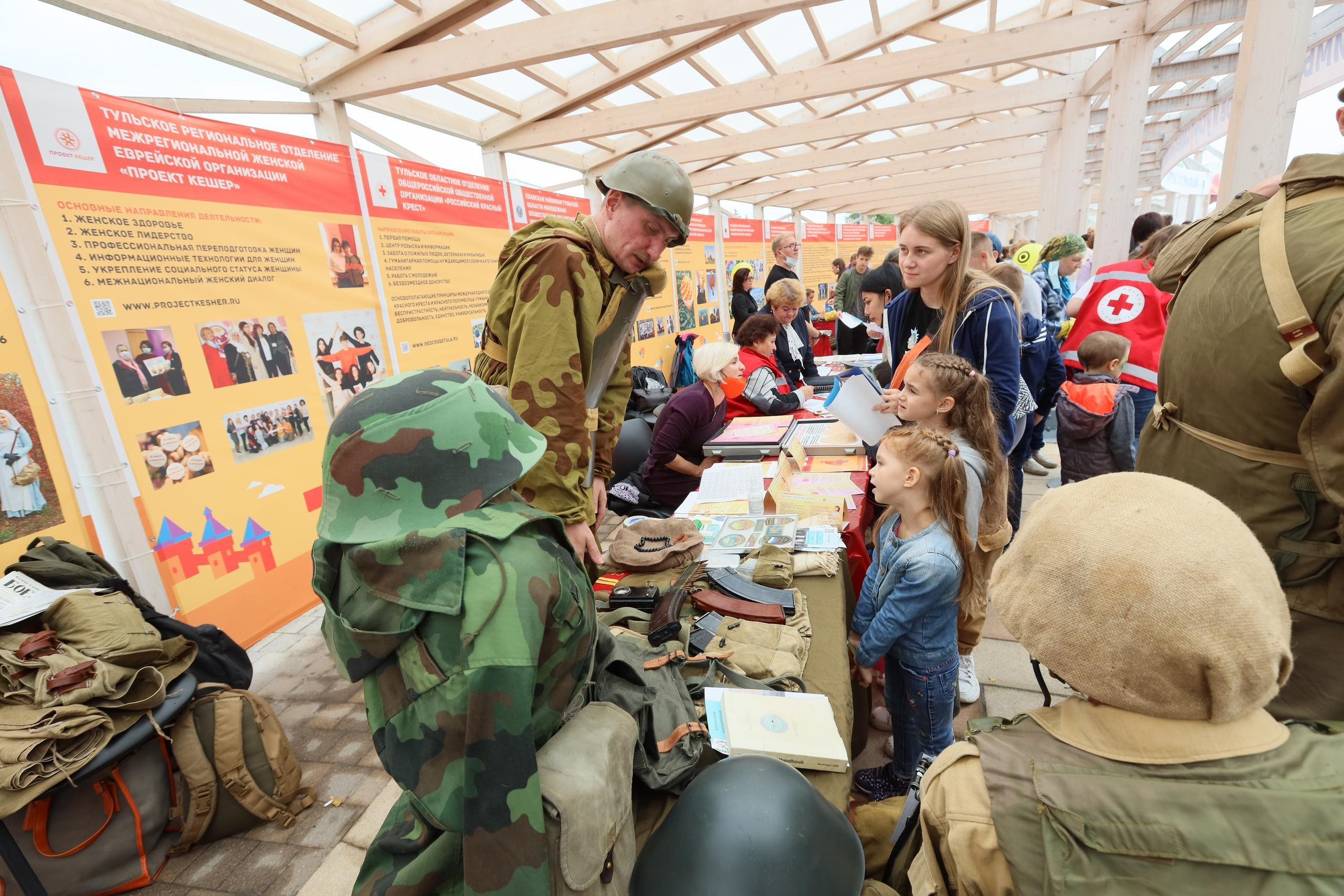 Туле 875 лет. Площадь Ленина, Казанская набережная. Октава. Муз. Вересаева. Фотограф в Туле Крупский АнДРей. Фотостудия «КАДР71» в Туле