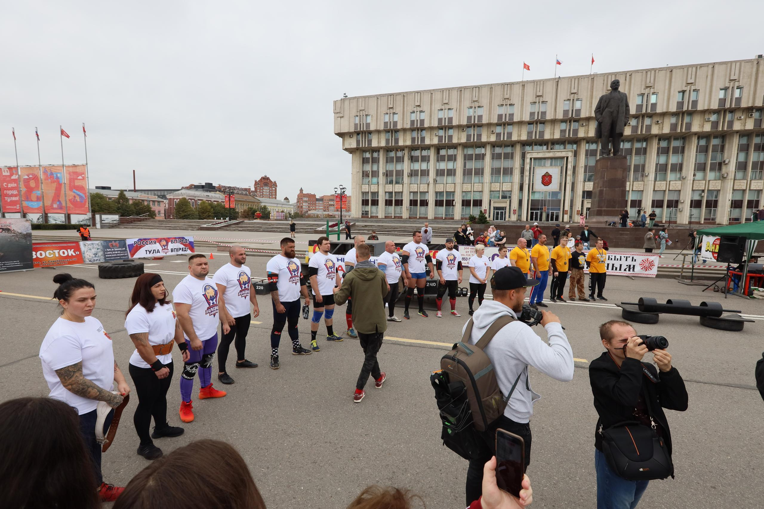 Туле 875 лет. Площадь Ленина, Казанская набережная. Октава. Муз. Вересаева. Фотограф в Туле Крупский АнДРей. Фотостудия «КАДР71» в Туле