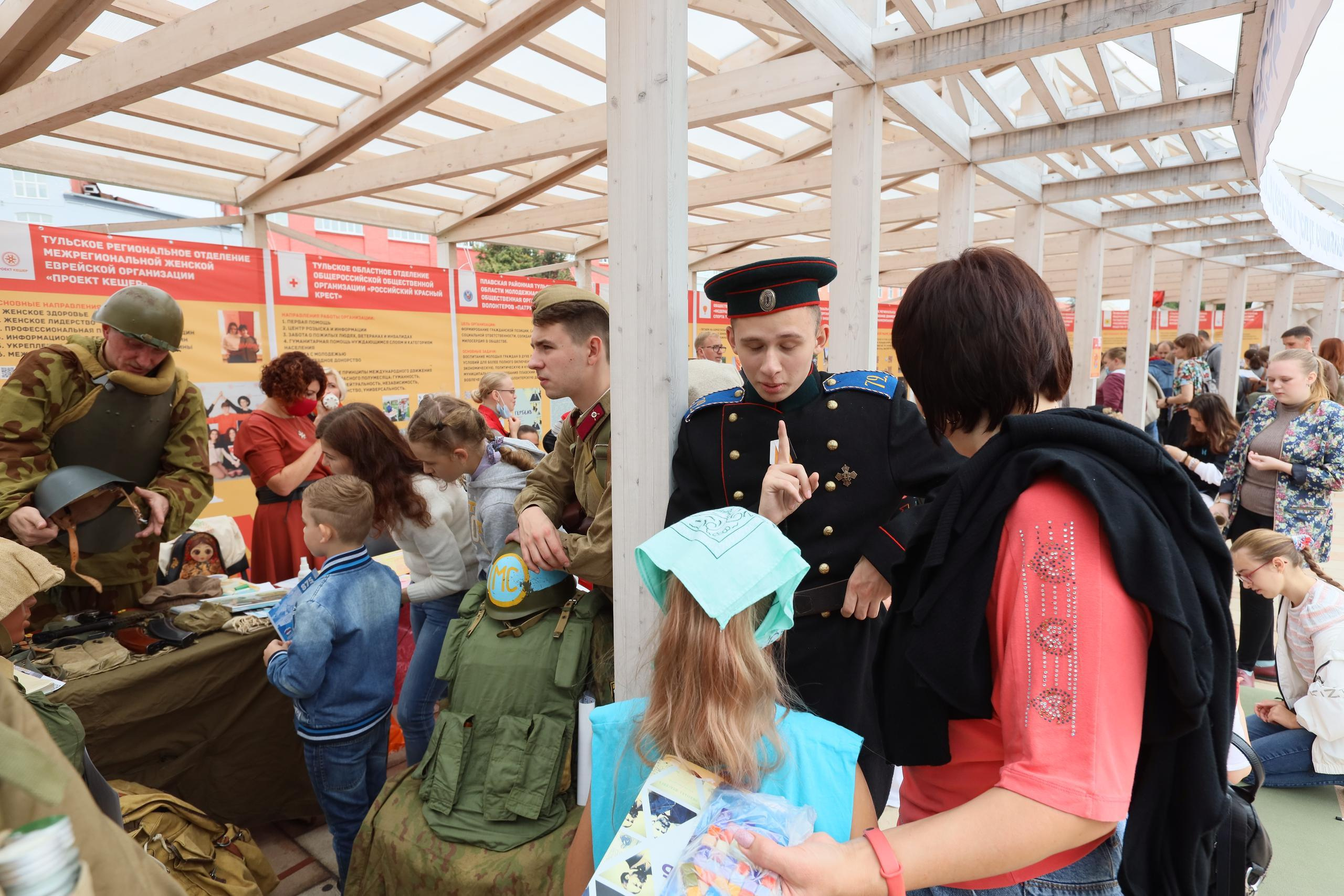 Туле 875 лет. Площадь Ленина, Казанская набережная. Октава. Муз. Вересаева. Фотограф в Туле Крупский АнДРей. Фотостудия «КАДР71» в Туле