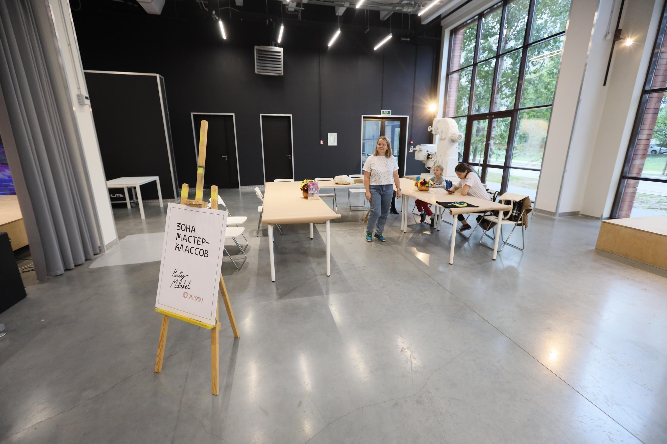 Туле 875 лет. Площадь Ленина, Казанская набережная. Октава. Муз. Вересаева. Фотограф в Туле Крупский АнДРей. Фотостудия «КАДР71» в Туле