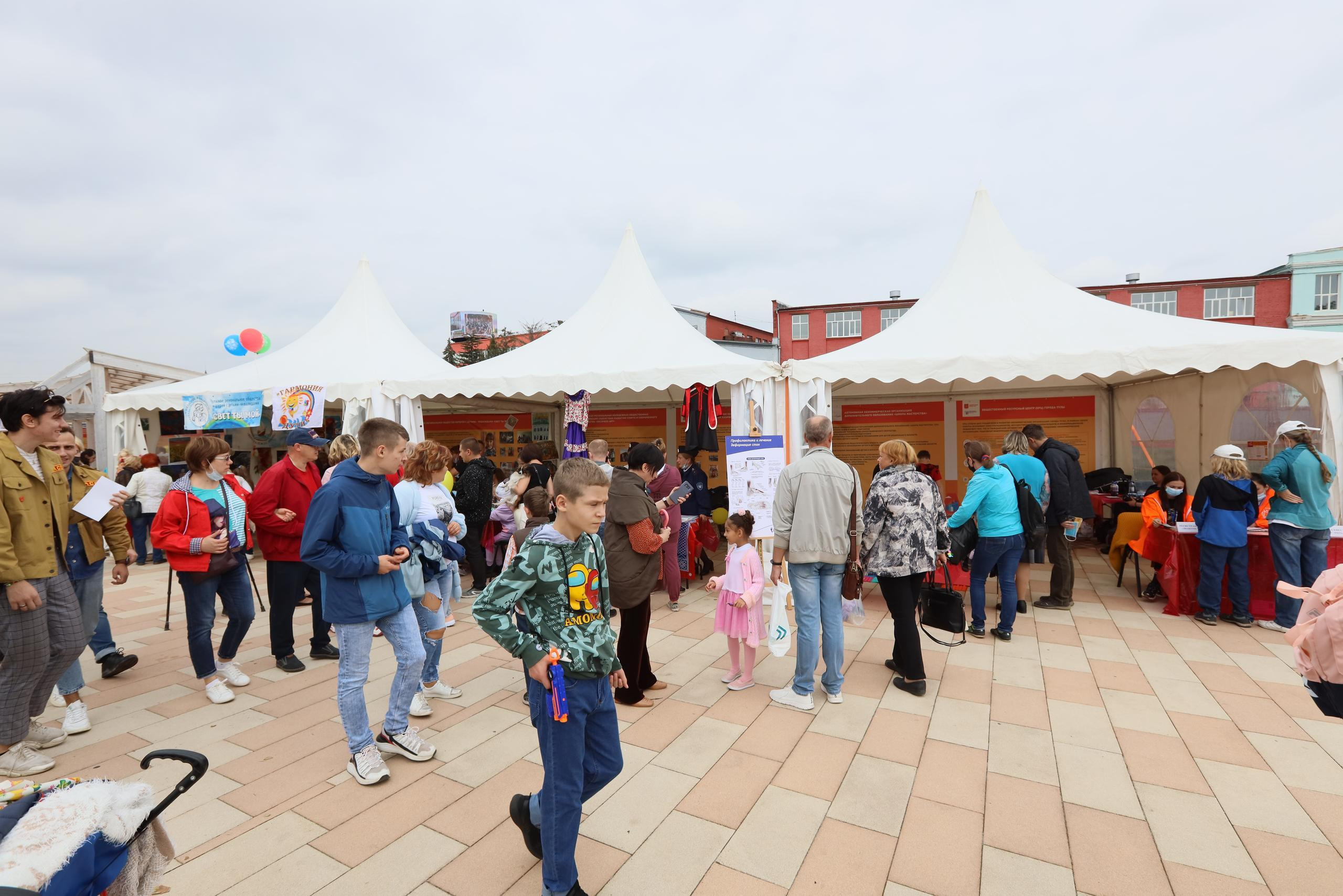 Туле 875 лет. Площадь Ленина, Казанская набережная. Октава. Муз. Вересаева. Фотограф в Туле Крупский АнДРей. Фотостудия «КАДР71» в Туле