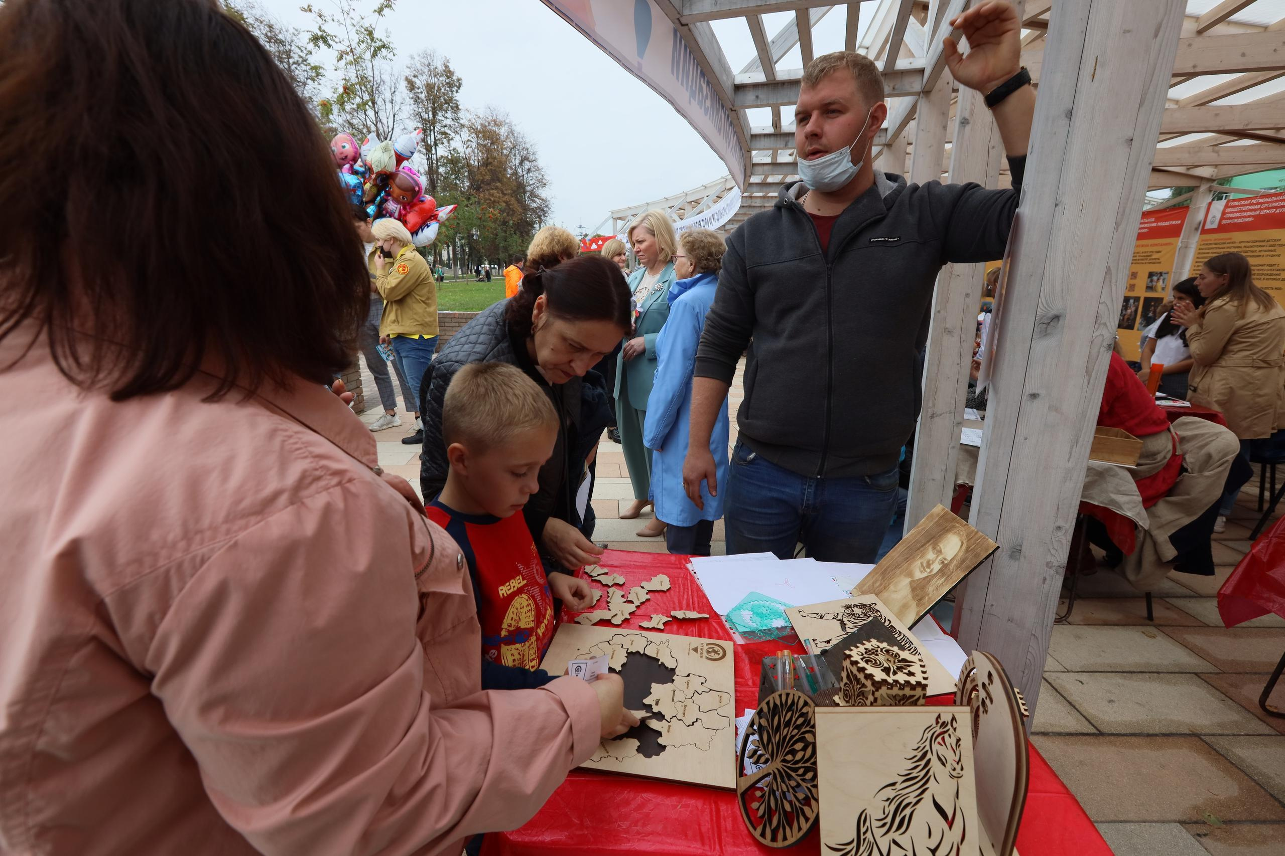 Туле 875 лет. Площадь Ленина, Казанская набережная. Октава. Муз. Вересаева. Фотограф в Туле Крупский АнДРей. Фотостудия «КАДР71» в Туле