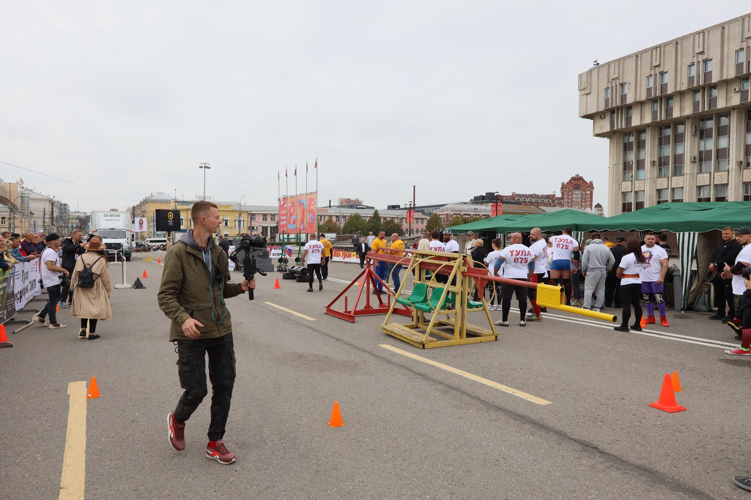 Туле 875 лет. Площадь Ленина, Казанская набережная. Октава. Муз. Вересаева. Фотограф в Туле Крупский АнДРей. Фотостудия «КАДР71» в Туле