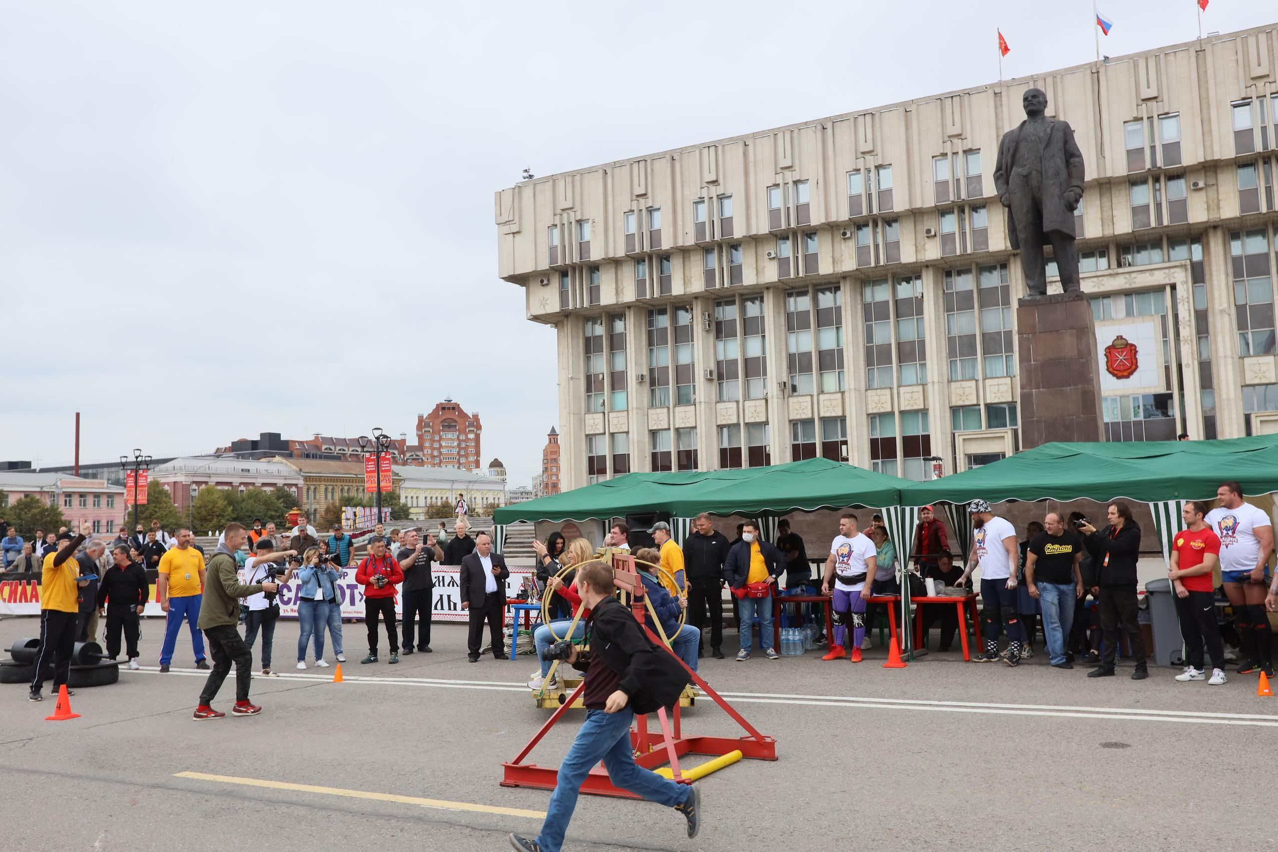 Туле 875 лет. Площадь Ленина, Казанская набережная. Октава. Муз. Вересаева. Фотограф в Туле Крупский АнДРей. Фотостудия «КАДР71» в Туле