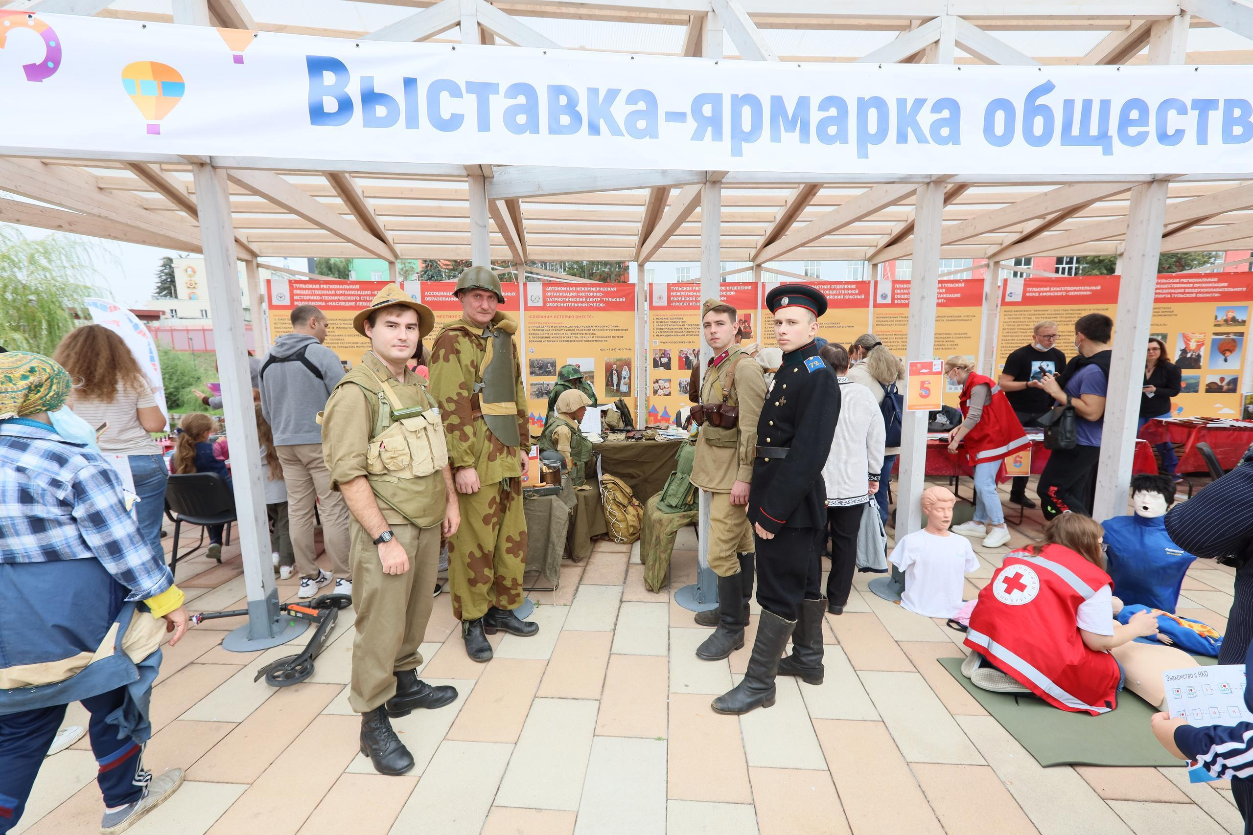 Туле 875 лет. Площадь Ленина, Казанская набережная. Октава. Муз. Вересаева. Фотограф в Туле Крупский АнДРей. Фотостудия «КАДР71» в Туле