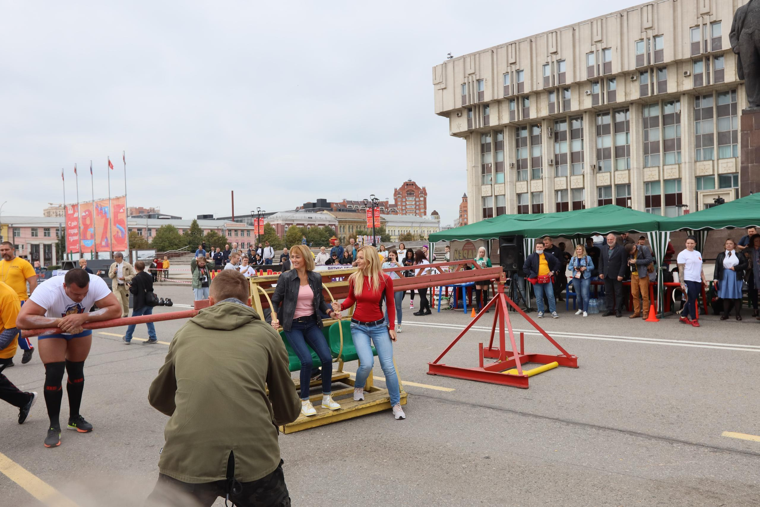 Туле 875 лет. Площадь Ленина, Казанская набережная. Октава. Муз. Вересаева. Фотограф в Туле Крупский АнДРей. Фотостудия «КАДР71» в Туле