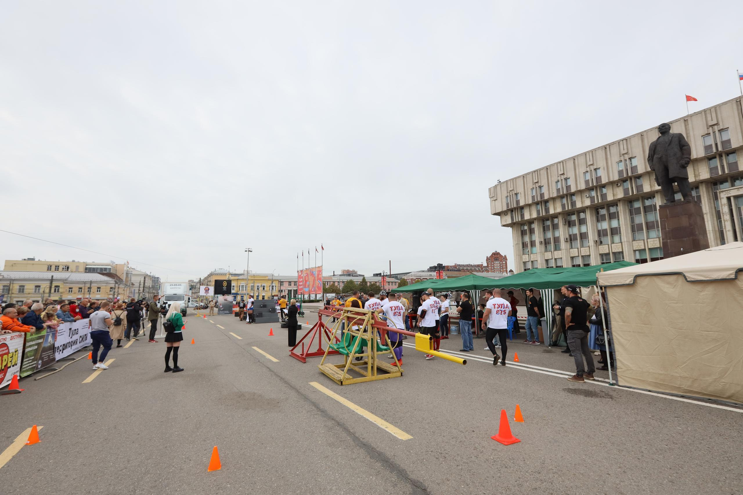 Туле 875 лет. Площадь Ленина, Казанская набережная. Октава. Муз. Вересаева. Фотограф в Туле Крупский АнДРей. Фотостудия «КАДР71» в Туле