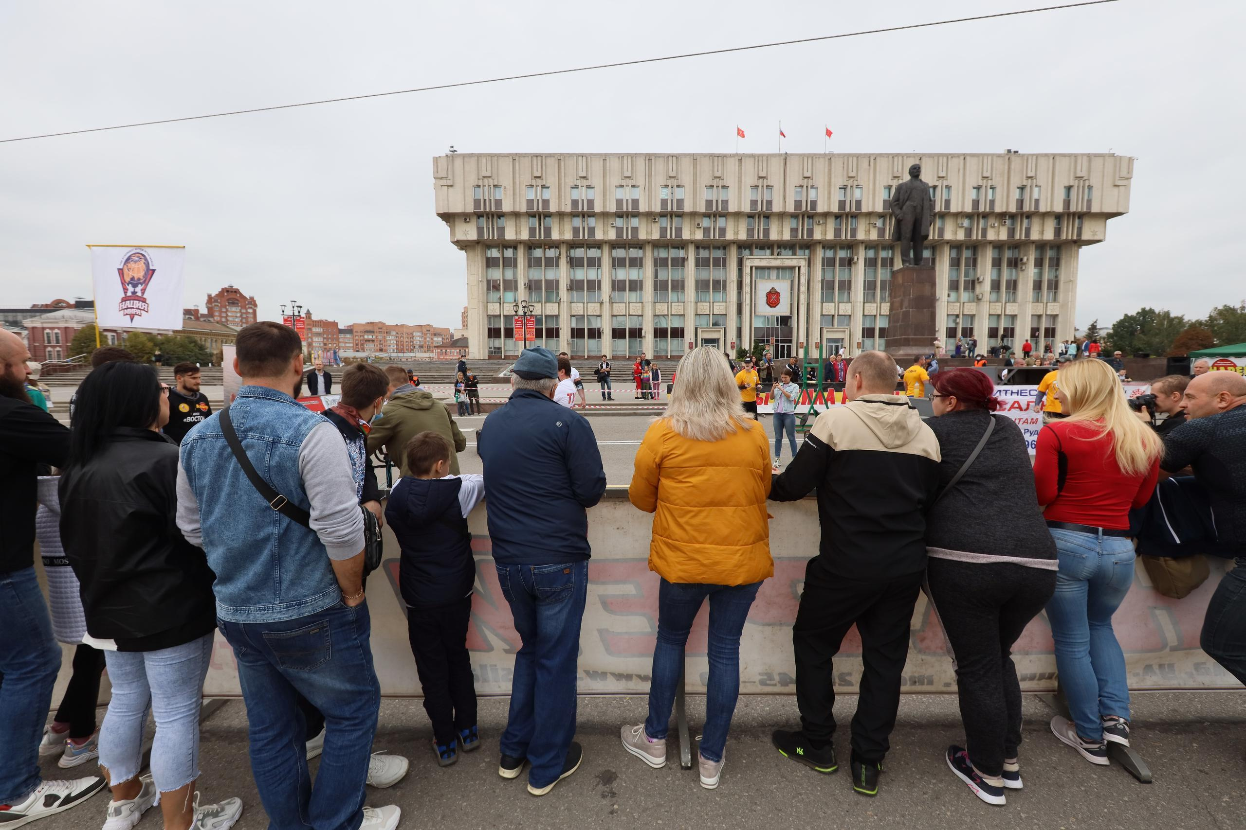 Туле 875 лет. Площадь Ленина, Казанская набережная. Октава. Муз. Вересаева. Фотограф в Туле Крупский АнДРей. Фотостудия «КАДР71» в Туле