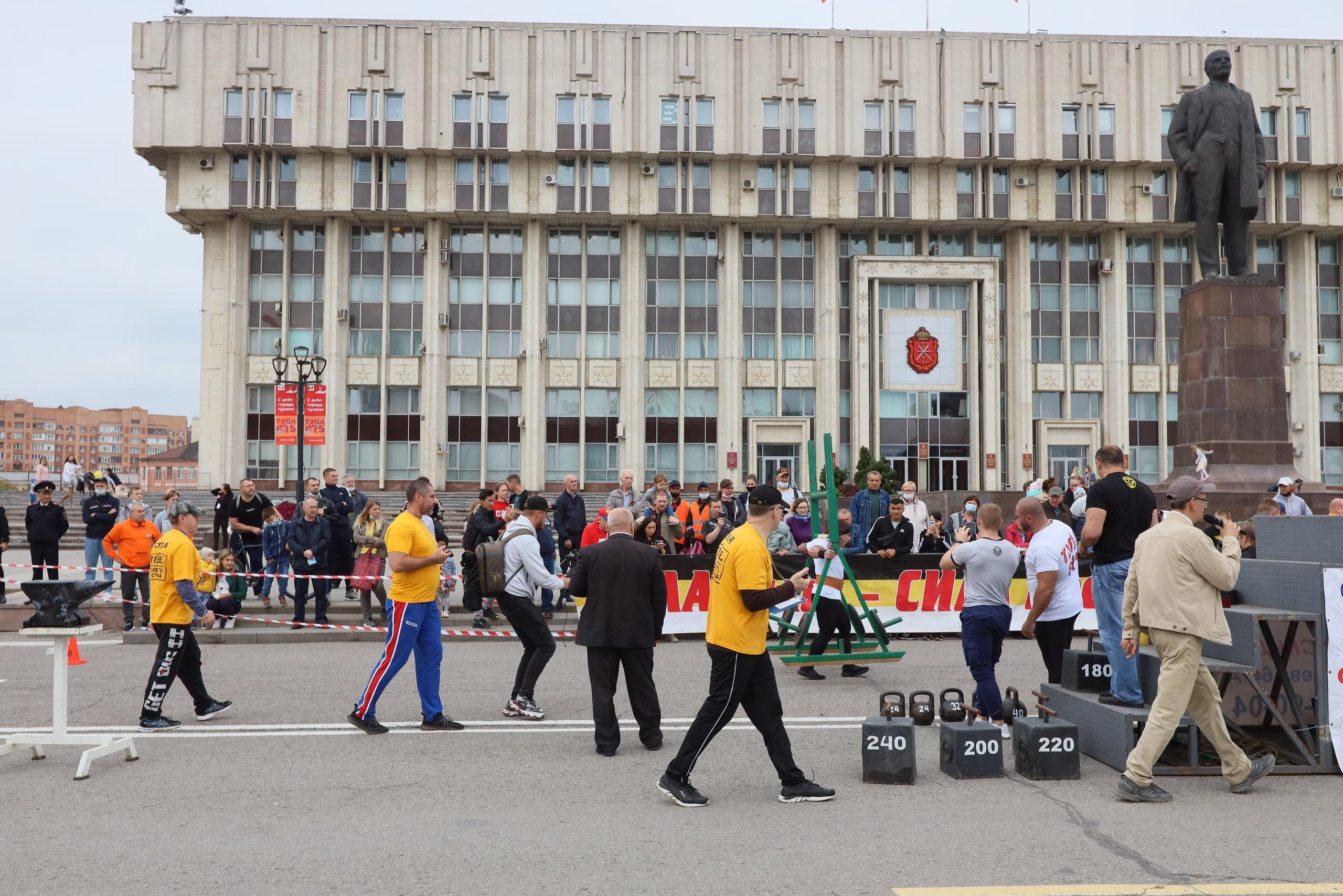 Туле 875 лет. Площадь Ленина, Казанская набережная. Октава. Муз. Вересаева. Фотограф в Туле Крупский АнДРей. Фотостудия «КАДР71» в Туле