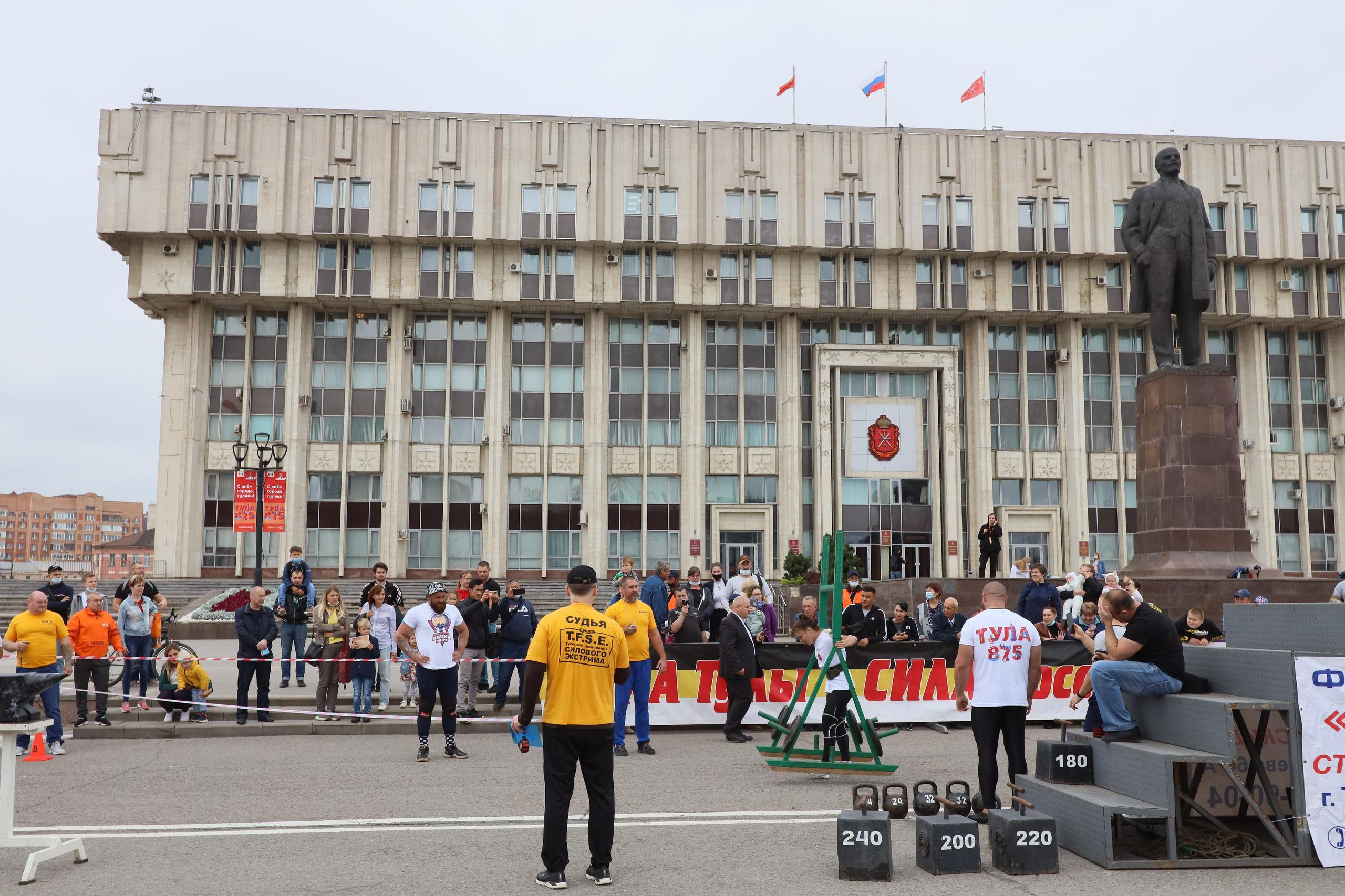 Туле 875 лет. Площадь Ленина, Казанская набережная. Октава. Муз. Вересаева. Фотограф в Туле Крупский АнДРей. Фотостудия «КАДР71» в Туле