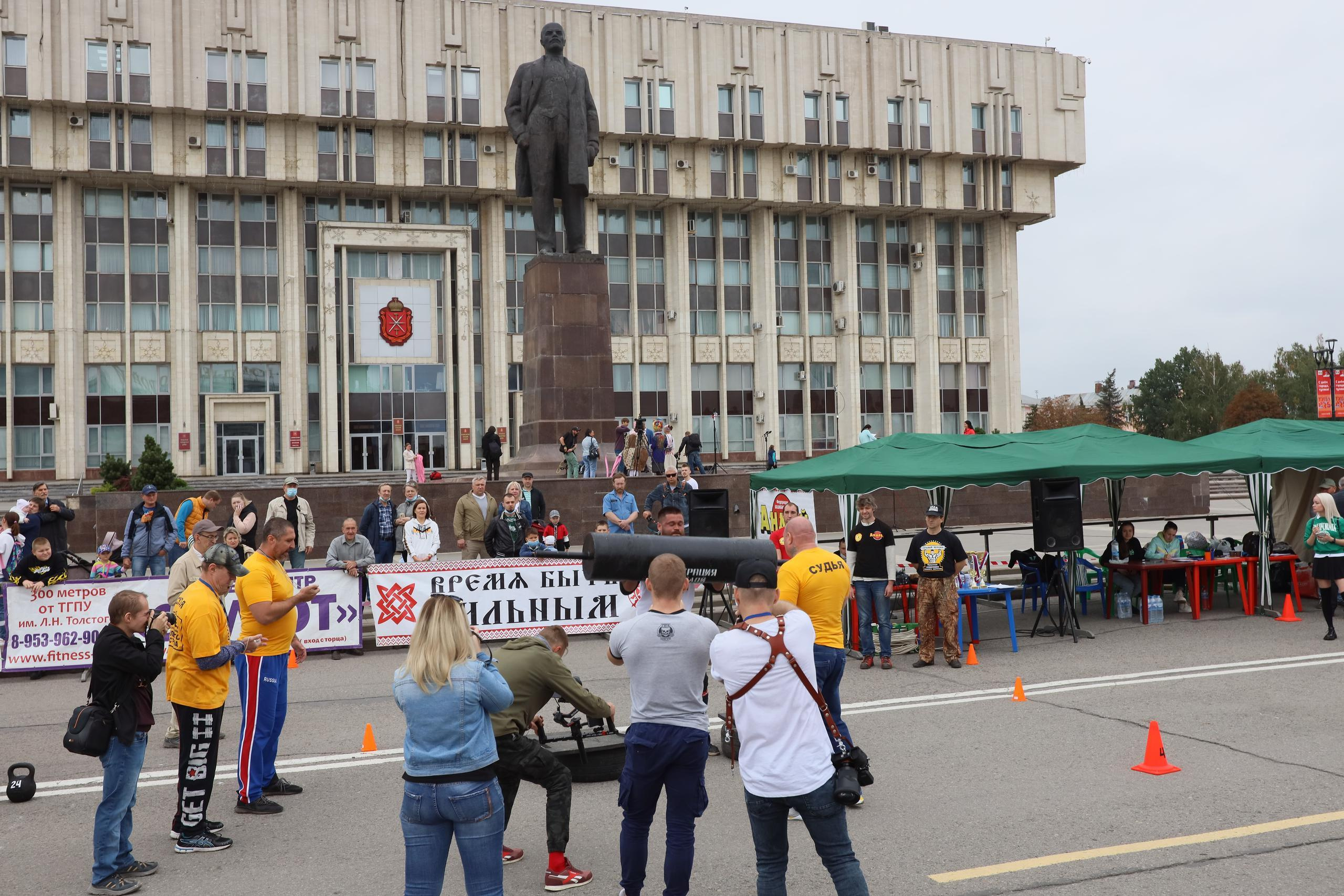 Туле 875 лет. Площадь Ленина, Казанская набережная. Октава. Муз. Вересаева. Фотограф в Туле Крупский АнДРей. Фотостудия «КАДР71» в Туле