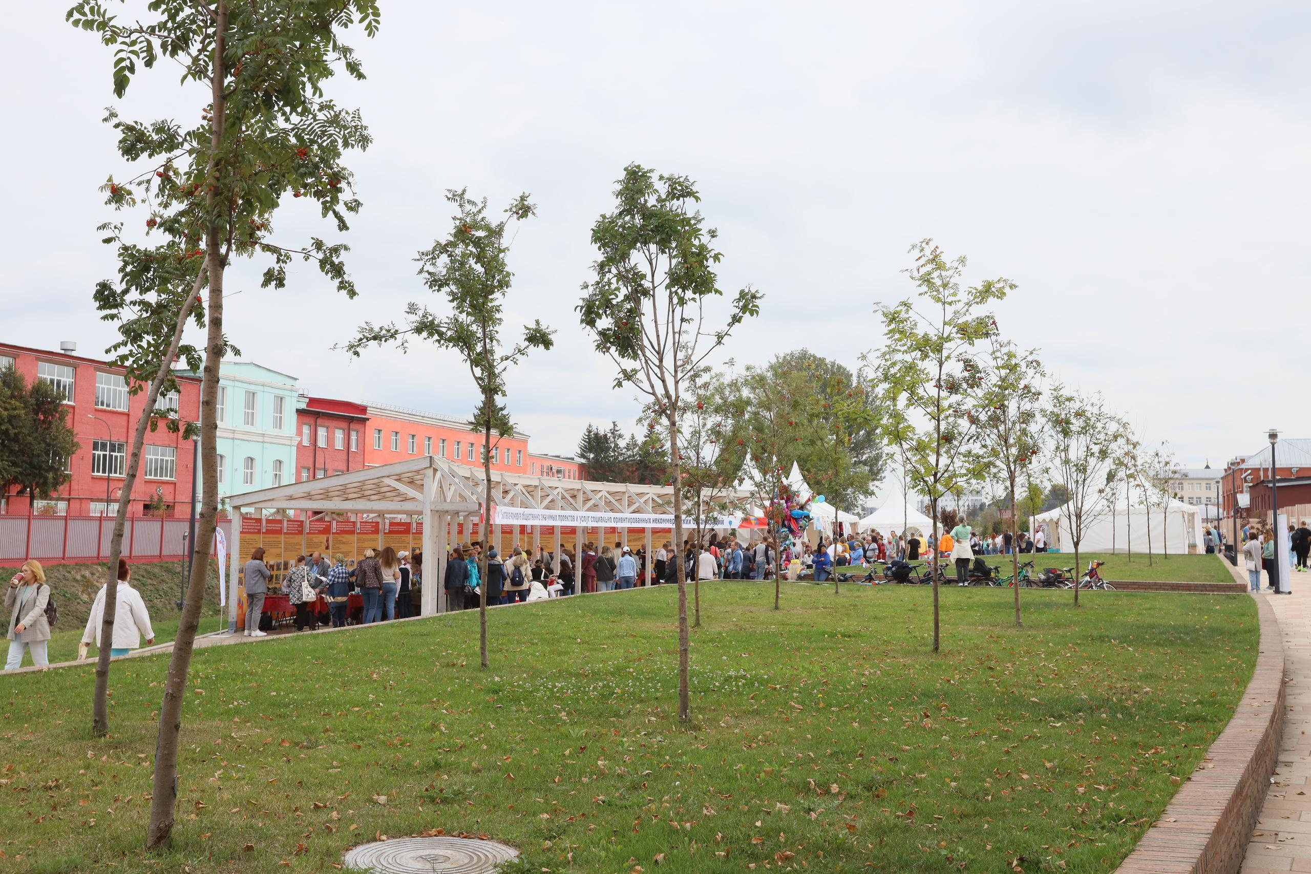 Туле 875 лет. Площадь Ленина, Казанская набережная. Октава. Муз. Вересаева. Фотограф в Туле Крупский АнДРей. Фотостудия «КАДР71» в Туле