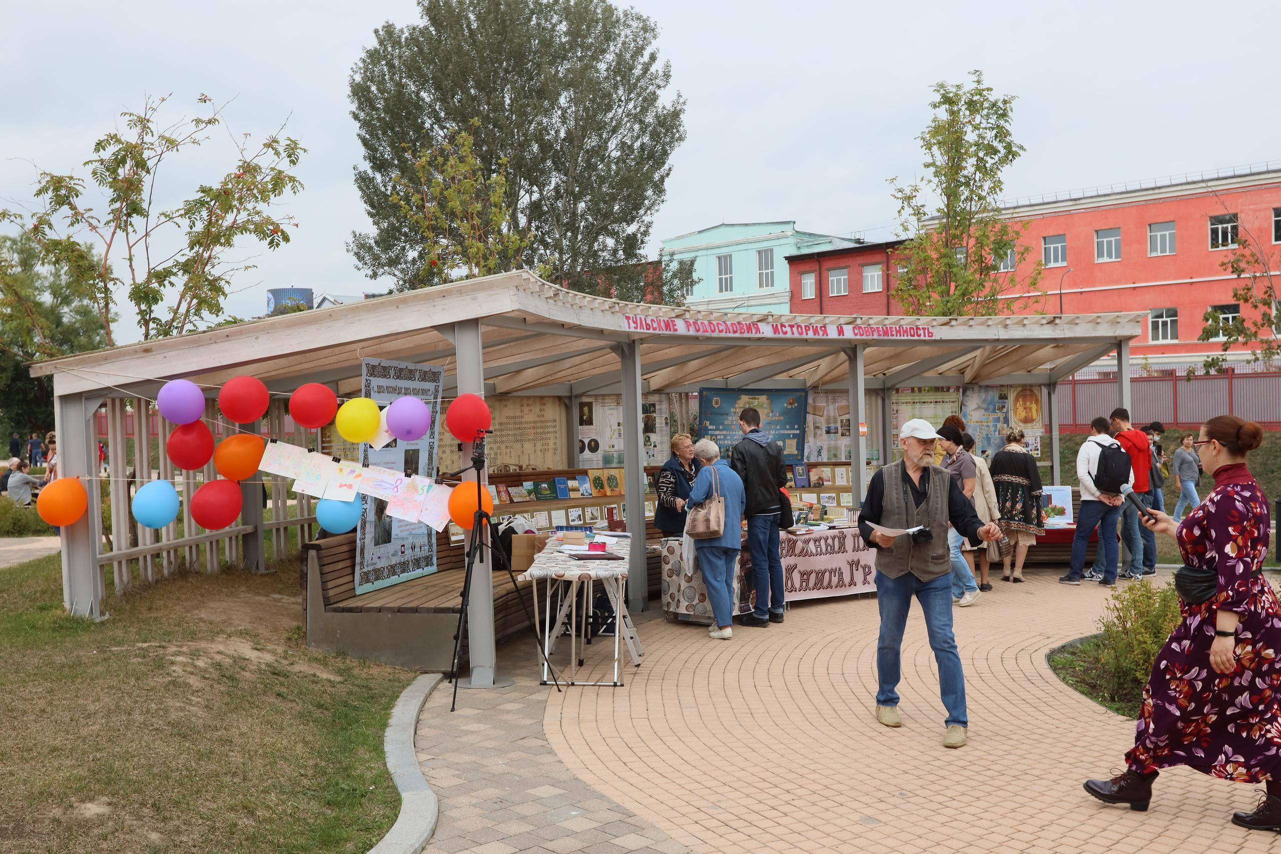 Туле 875 лет. Площадь Ленина, Казанская набережная. Октава. Муз. Вересаева. Фотограф в Туле Крупский АнДРей. Фотостудия «КАДР71» в Туле