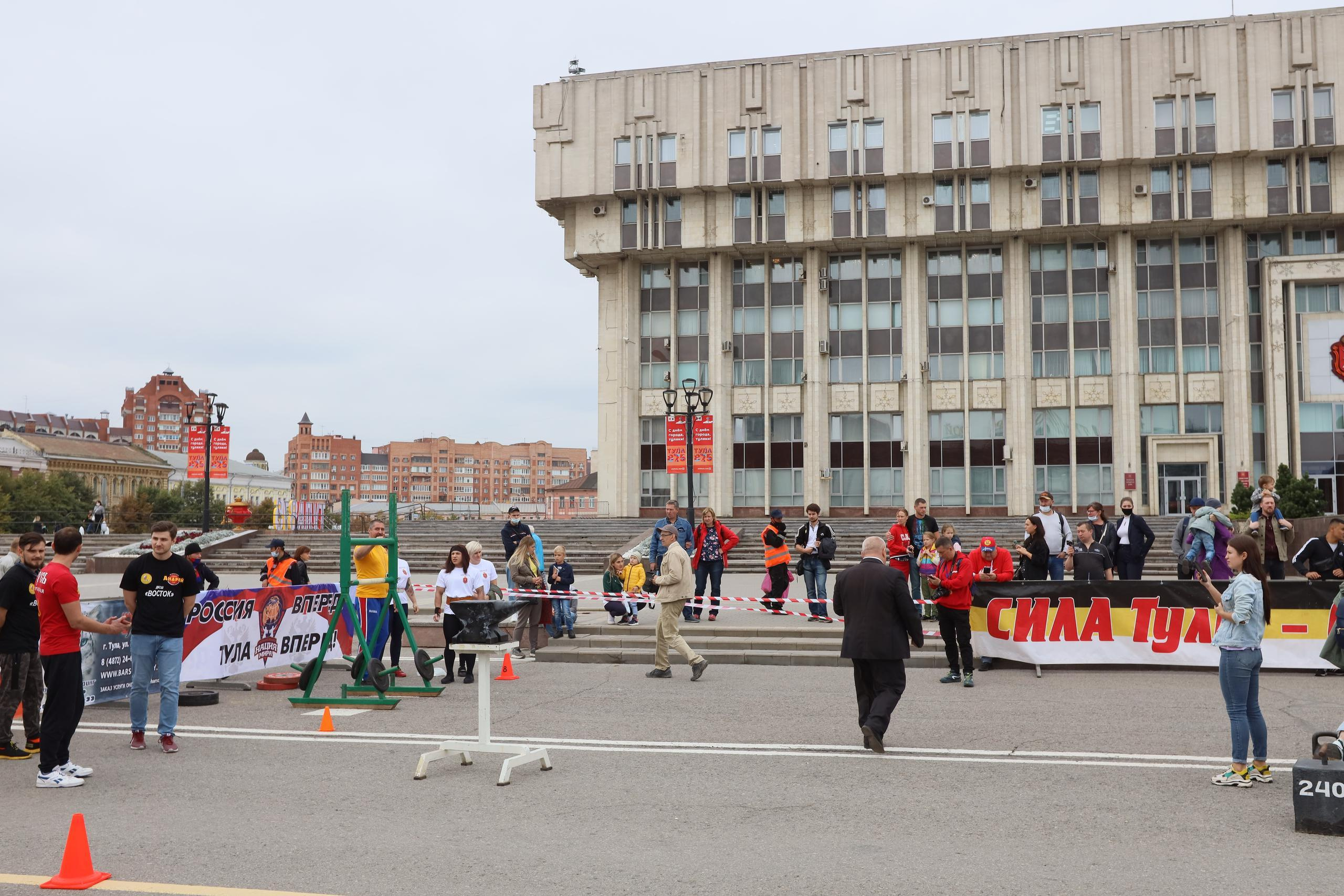 Туле 875 лет. Площадь Ленина, Казанская набережная. Октава. Муз. Вересаева. Фотограф в Туле Крупский АнДРей. Фотостудия «КАДР71» в Туле