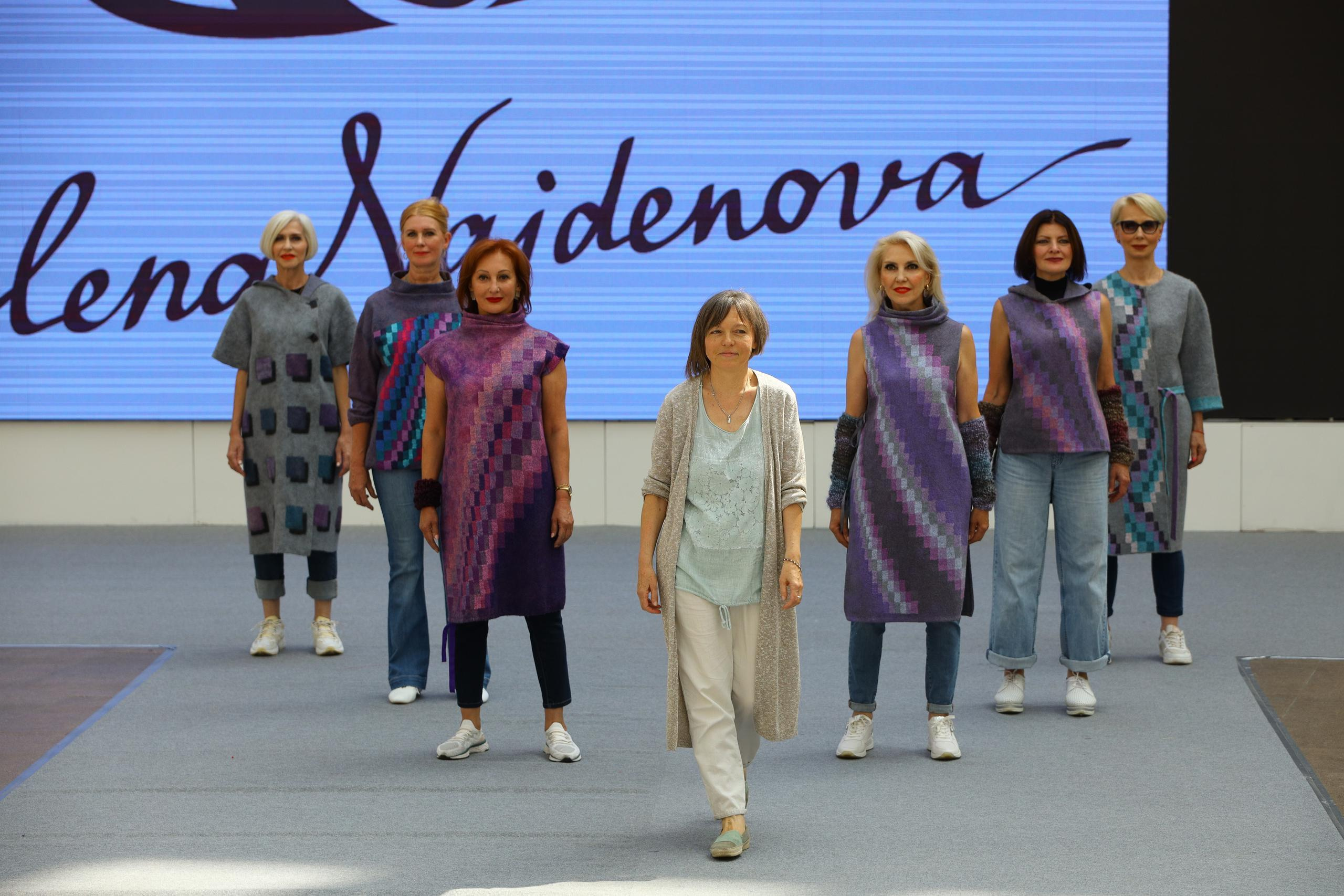 Показ одежды на выставке-ярмарке «ШЕДЕВРЫ ЛОСКУТНОГО ШИТЬЯ» г. Москва. Фотограф в Туле Крупский АнДРей. Фотостудия «КАДР71» в Туле