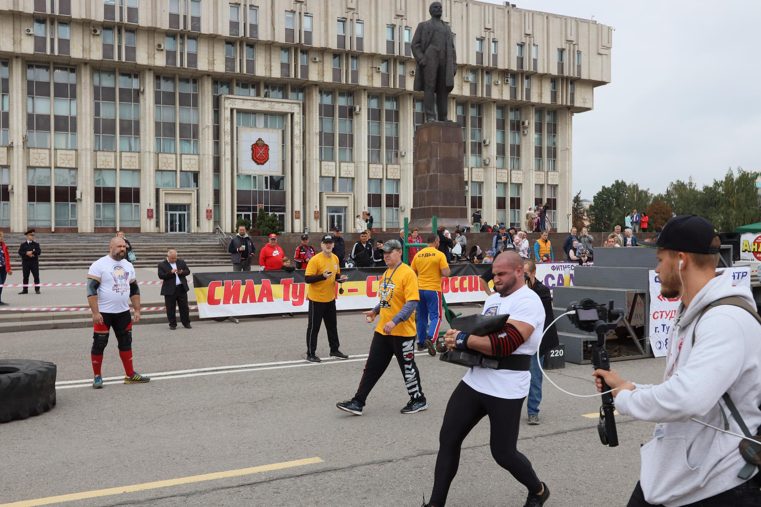 Туле 875 лет. Площадь Ленина, Казанская набережная. Октава. Муз. Вересаева. Фотограф в Туле Крупский АнДРей. Фотостудия «КАДР71» в Туле