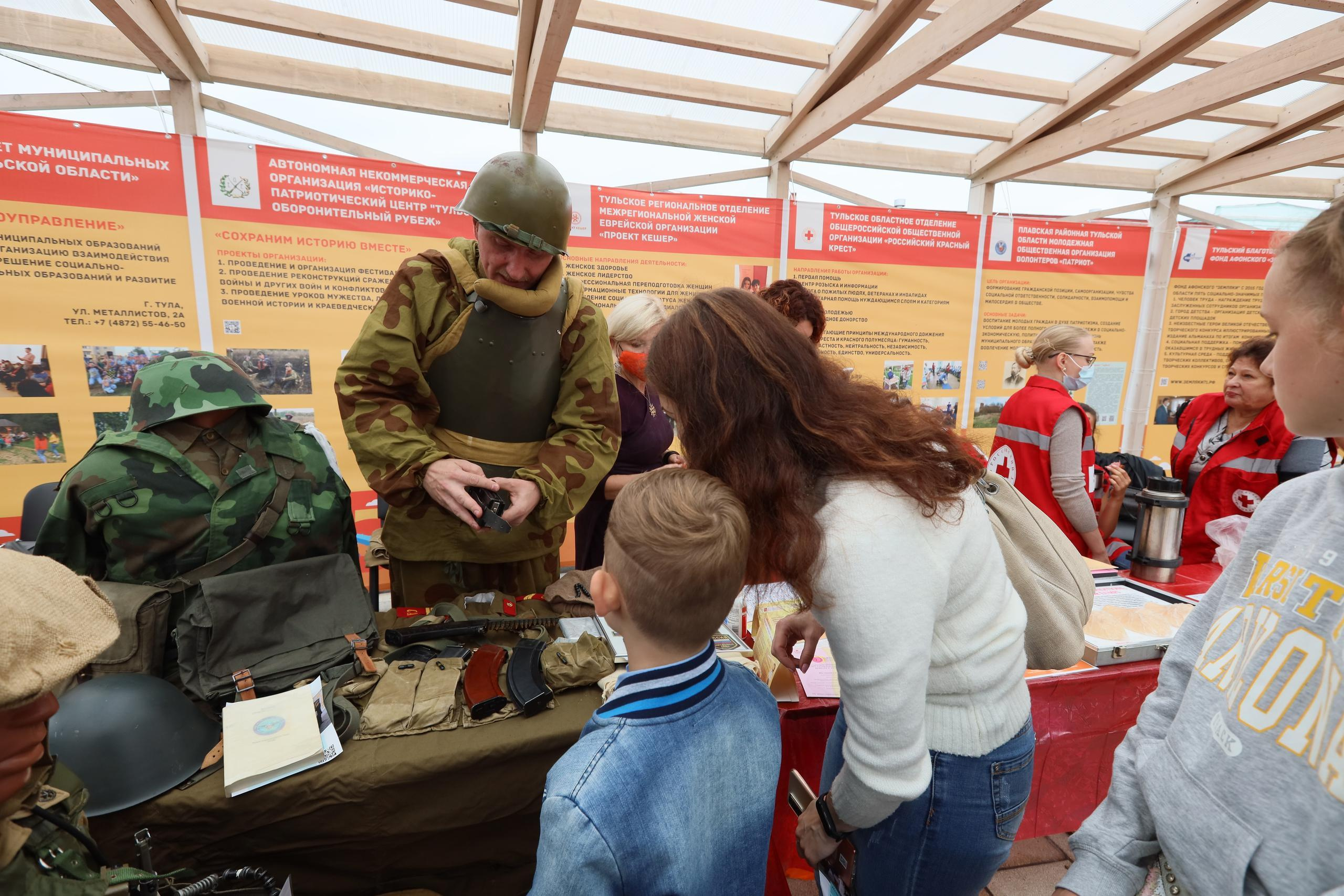 Туле 875 лет. Площадь Ленина, Казанская набережная. Октава. Муз. Вересаева. Фотограф в Туле Крупский АнДРей. Фотостудия «КАДР71» в Туле