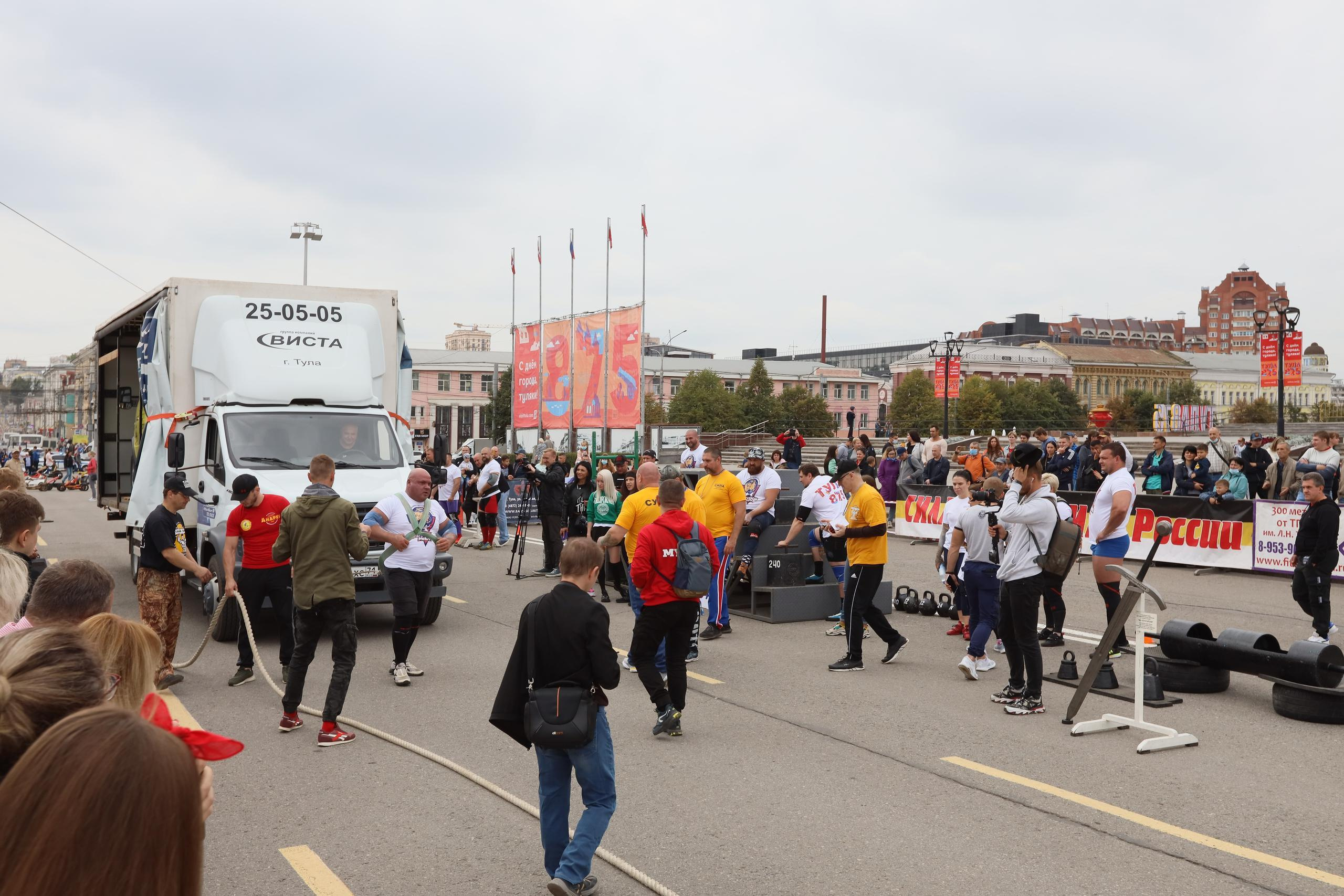 Туле 875 лет. Площадь Ленина, Казанская набережная. Октава. Муз. Вересаева. Фотограф в Туле Крупский АнДРей. Фотостудия «КАДР71» в Туле