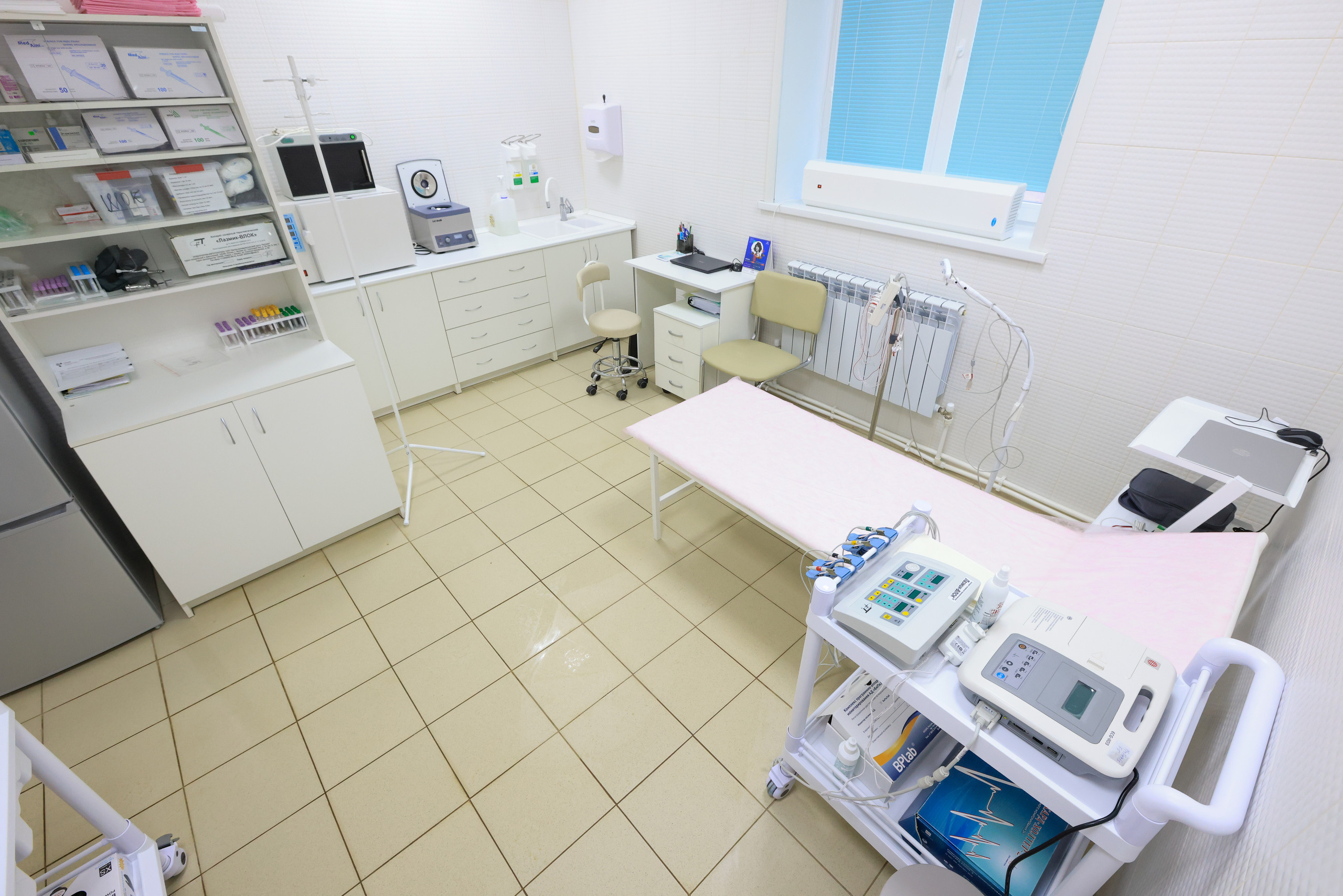 Интерьеная фотосъемка для Академия здоровья и Юнидент. Фотограф в Туле Крупский АнДРей. Фотостудия «КАДР71» в Туле