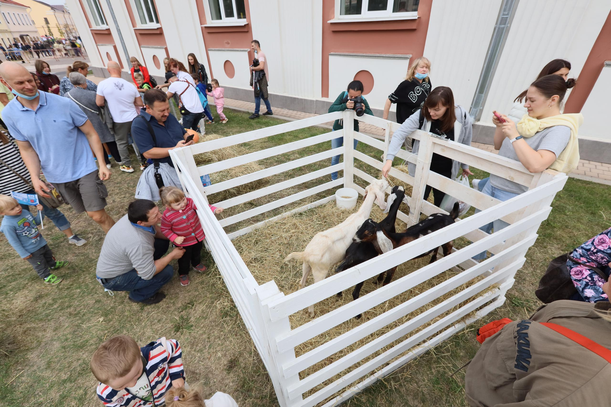 Туле 875 лет. Площадь Ленина, Казанская набережная. Октава. Муз. Вересаева. Фотограф в Туле Крупский АнДРей. Фотостудия «КАДР71» в Туле