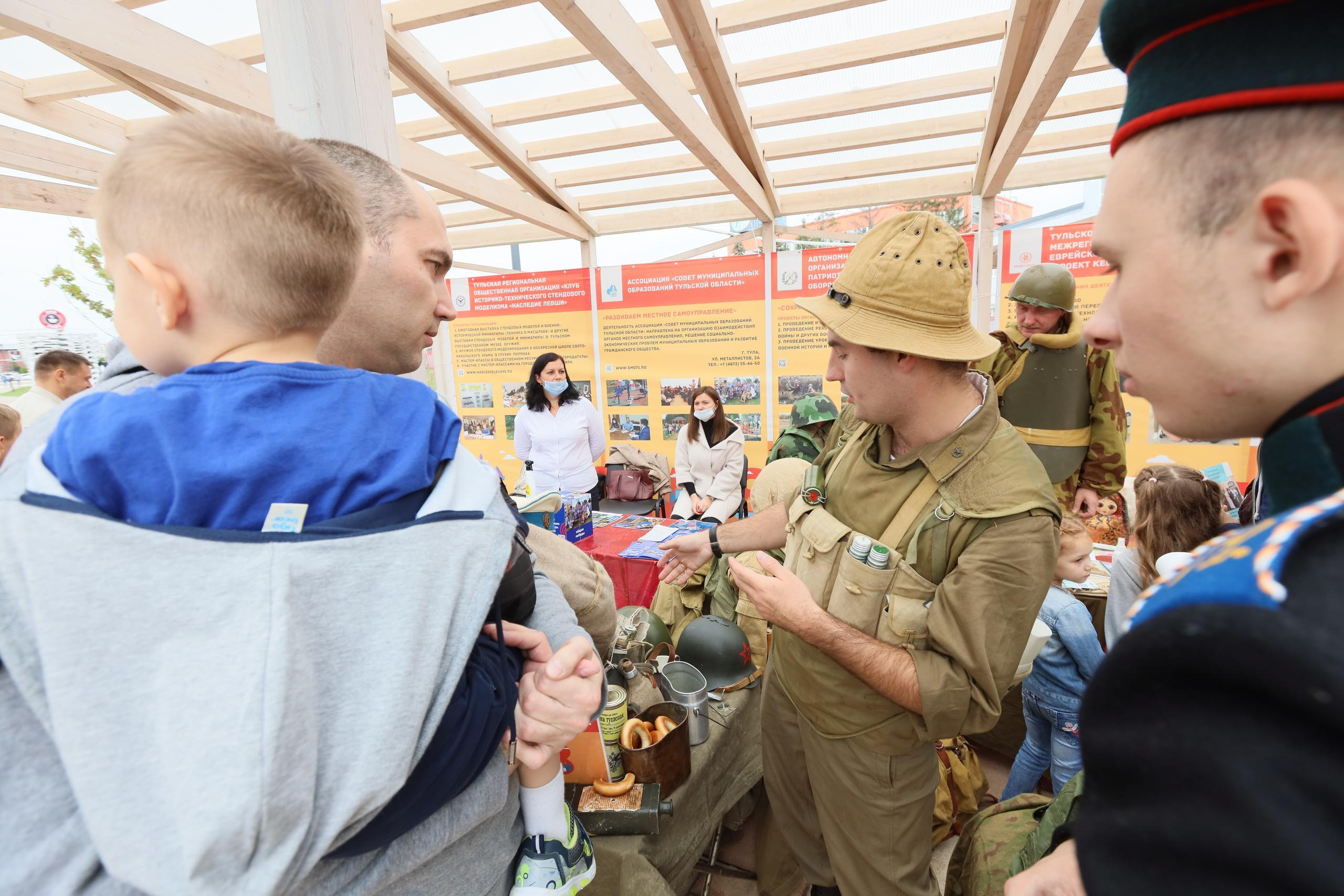 Туле 875 лет. Площадь Ленина, Казанская набережная. Октава. Муз. Вересаева. Фотограф в Туле Крупский АнДРей. Фотостудия «КАДР71» в Туле