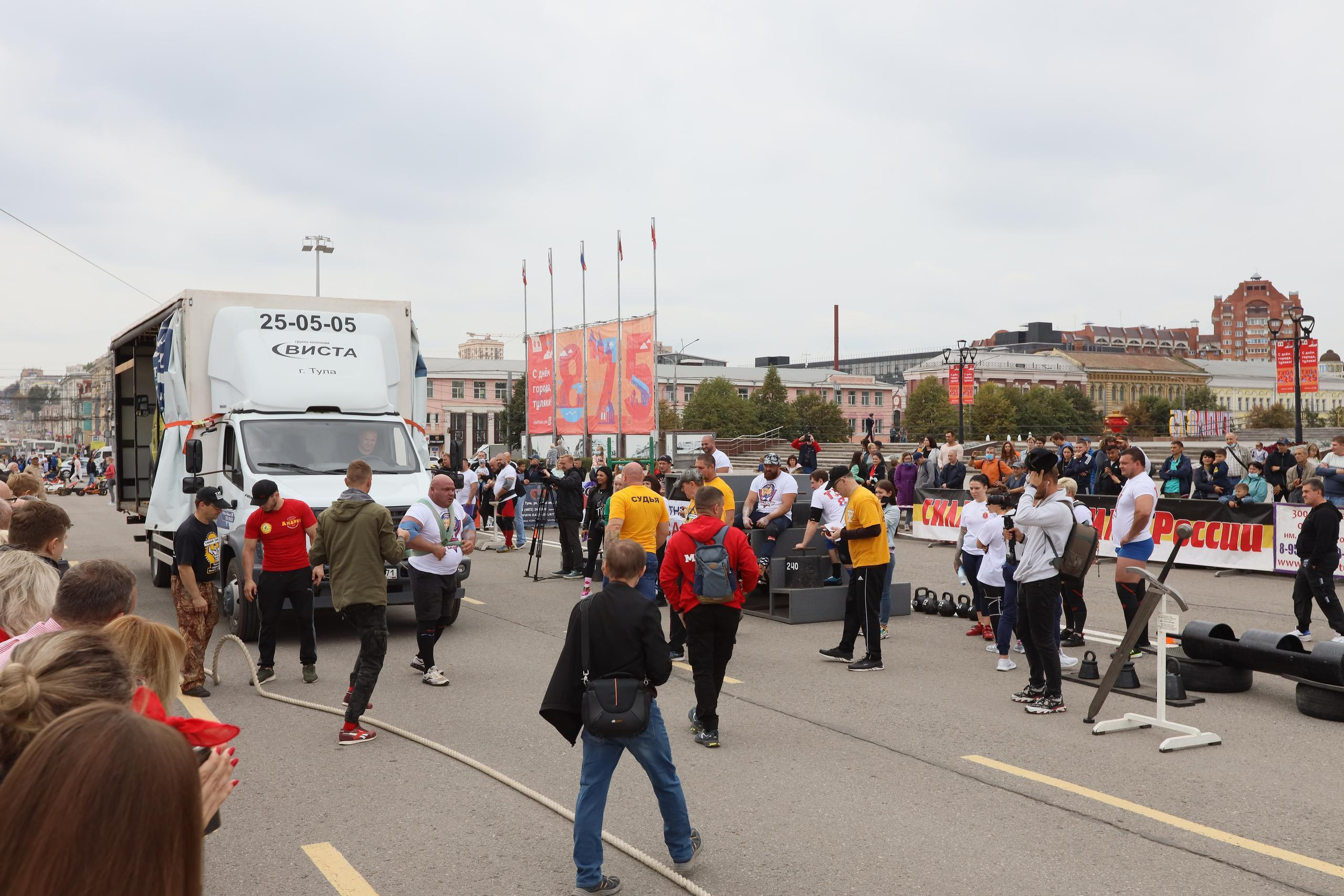 Туле 875 лет. Площадь Ленина, Казанская набережная. Октава. Муз. Вересаева. Фотограф в Туле Крупский АнДРей. Фотостудия «КАДР71» в Туле